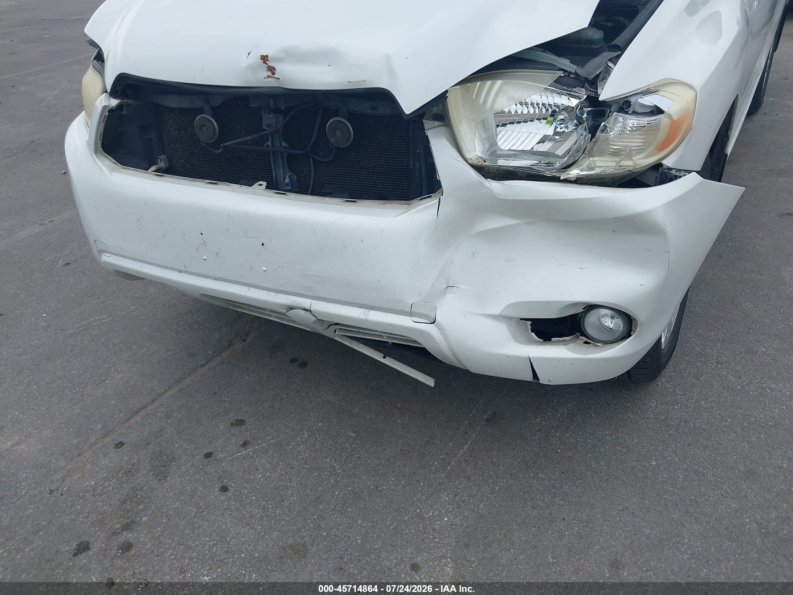 2008 Toyota Highlander Limited White vin: JTEES42A182066162