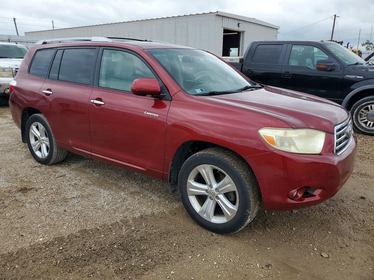 2008 Toyota Highlander Limited Red vin: JTEES42A282001966