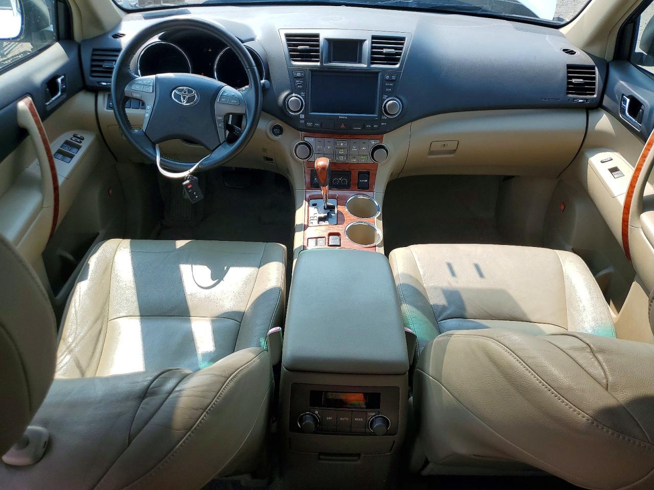 2008 Toyota Highlander Limited Белый vin: JTEES42A282017276