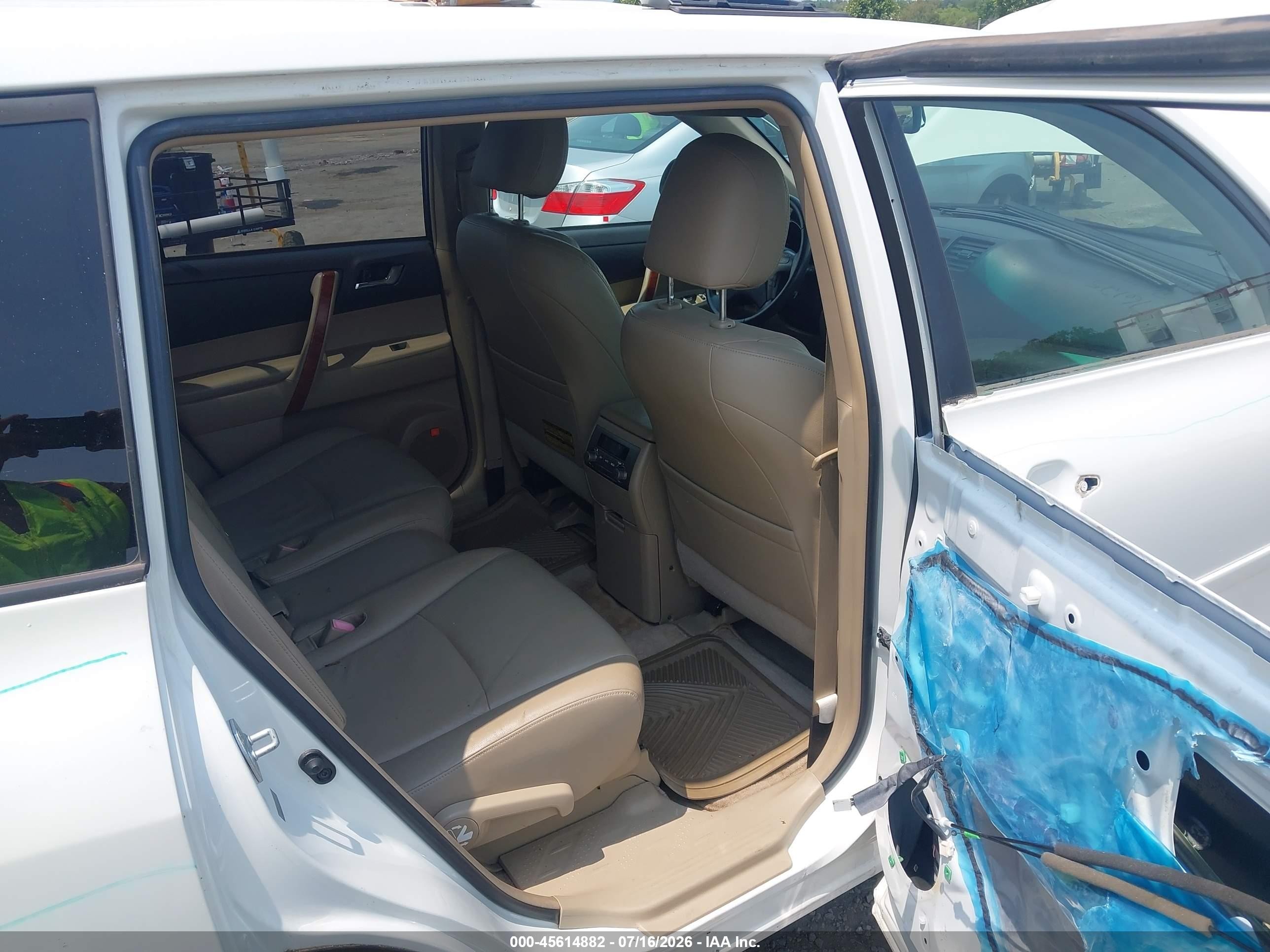 2008 Toyota Highlander Limited Белый vin: JTEES42A282106247
