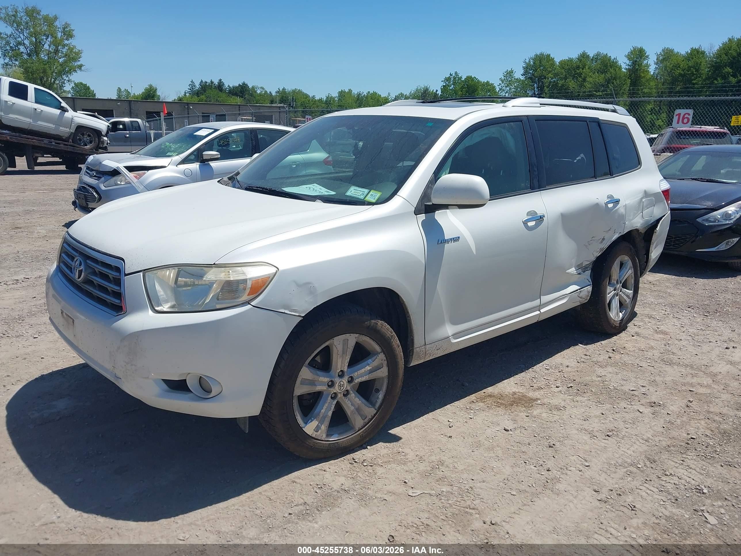 2009 Toyota Highlander Limited White vin: JTEES42A292116794