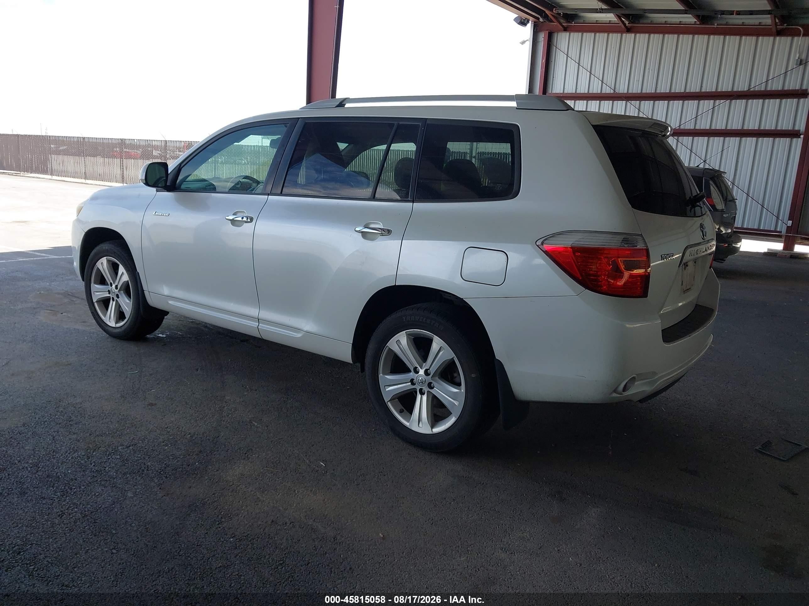 2008 Toyota Highlander Limited White vin: JTEES42A382001250