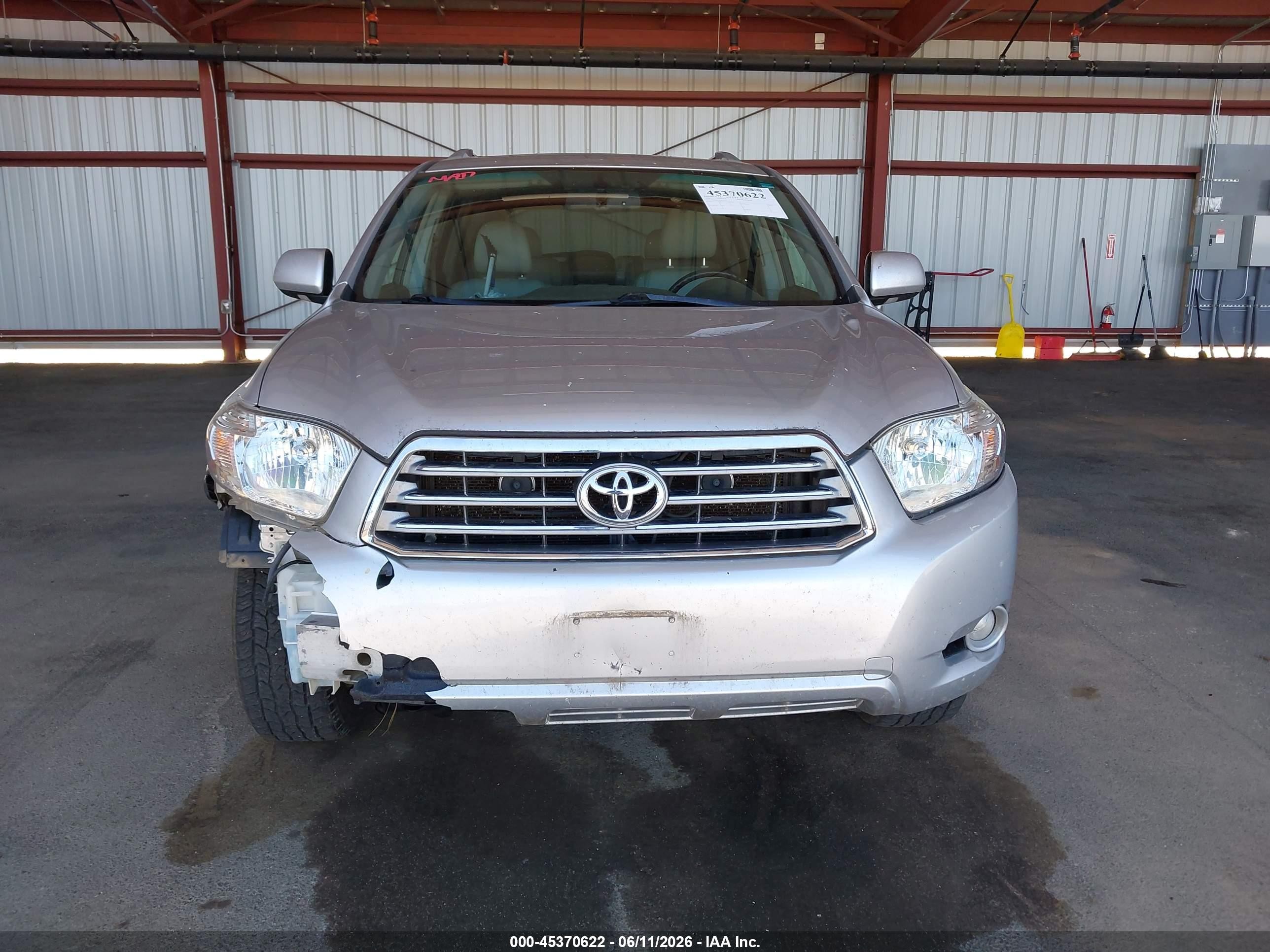 2008 Toyota Highlander Limited Silver vin: JTEES42A382073176