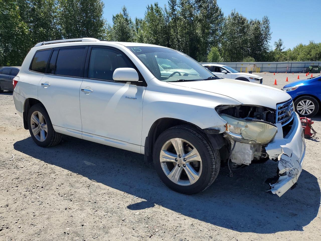 2008 Toyota Highlander Limited White vin: JTEES42A382075509