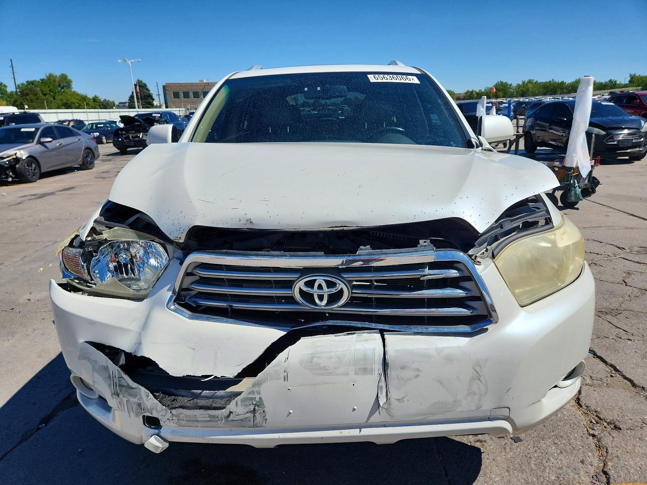 2008 Toyota Highlander Limited White vin: JTEES42A382104684