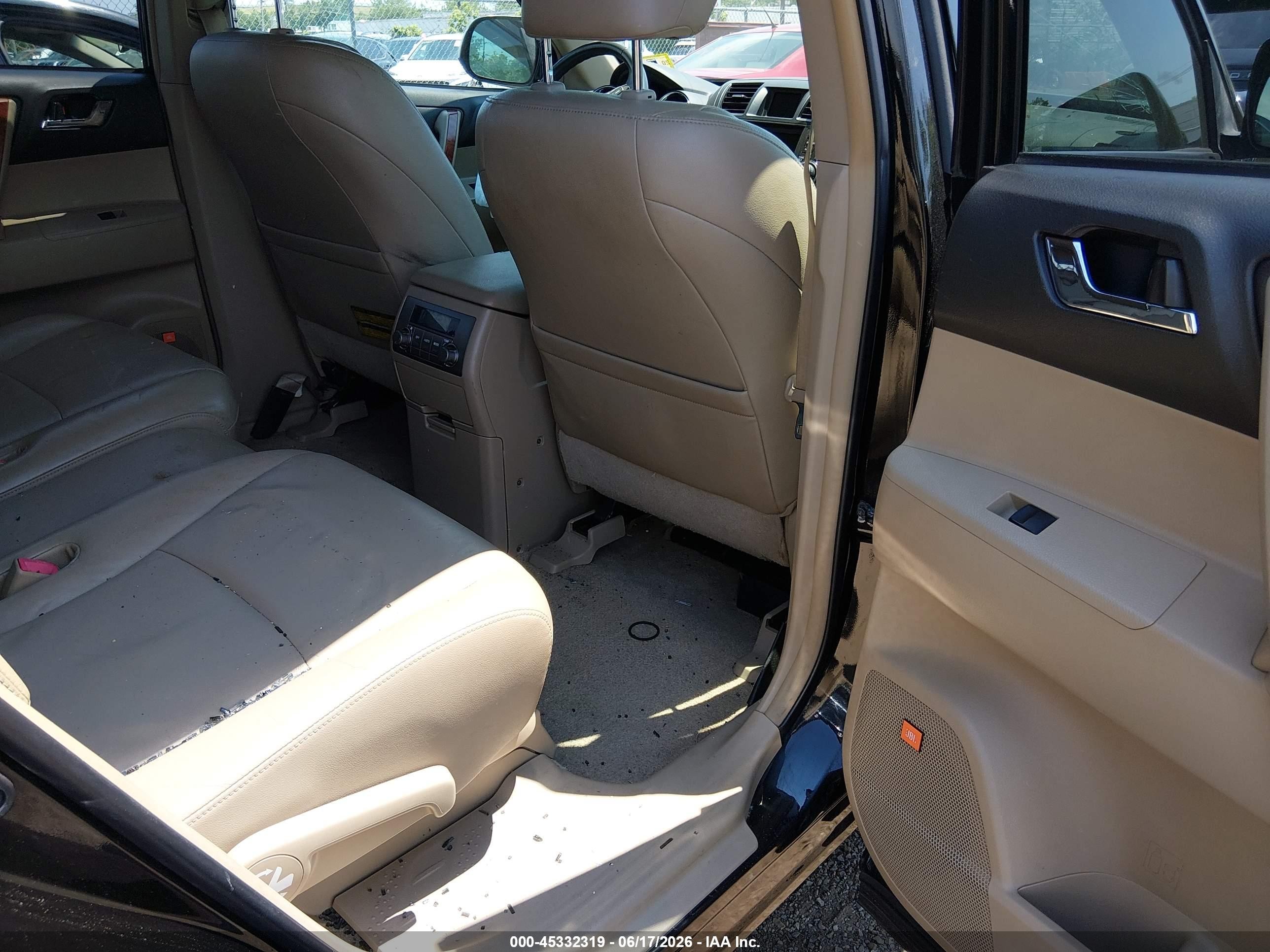 2008 Toyota Highlander Limited Black vin: JTEES42A482002892