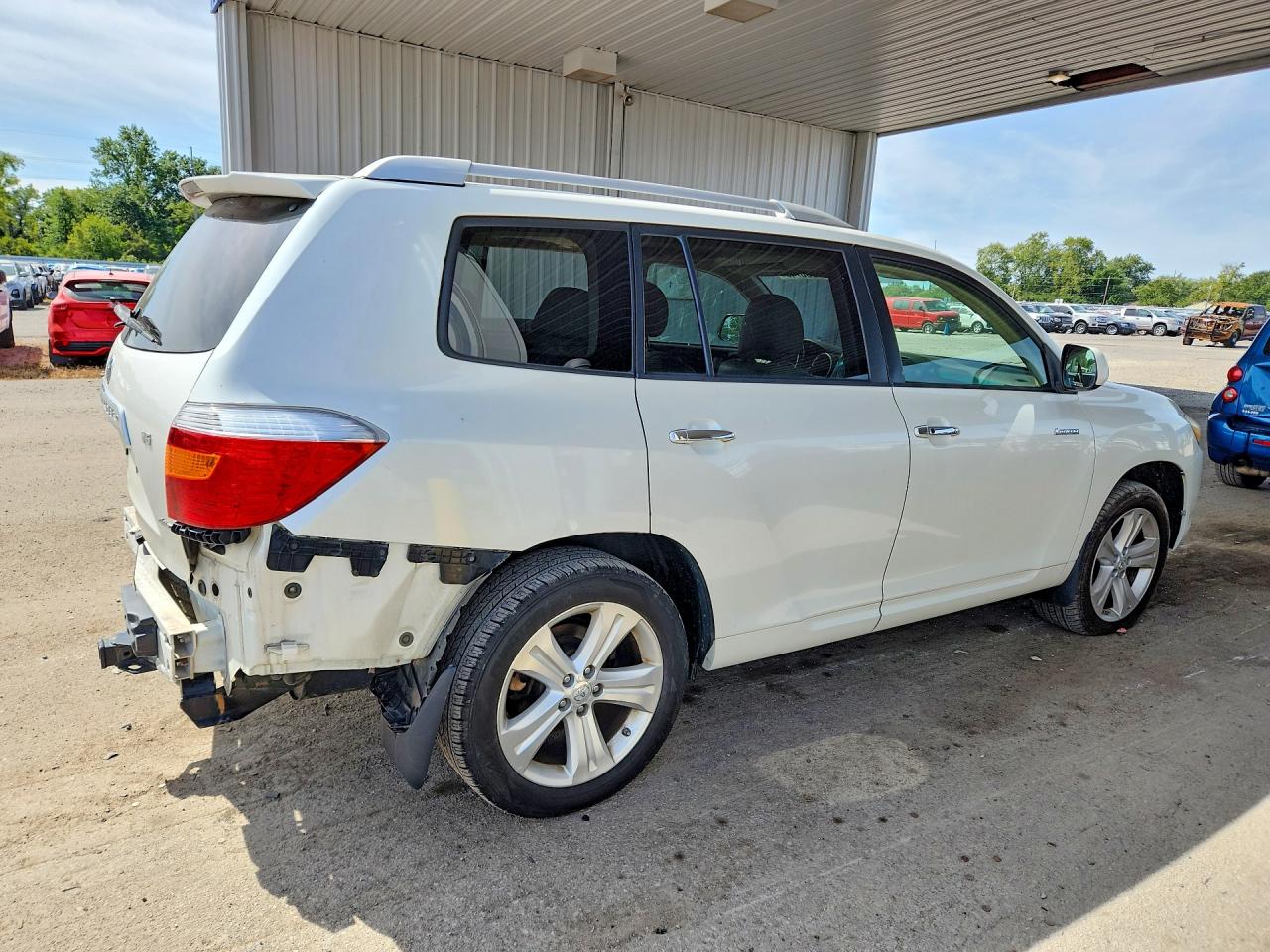 2008 Toyota Highlander Limited White vin: JTEES42A482030384