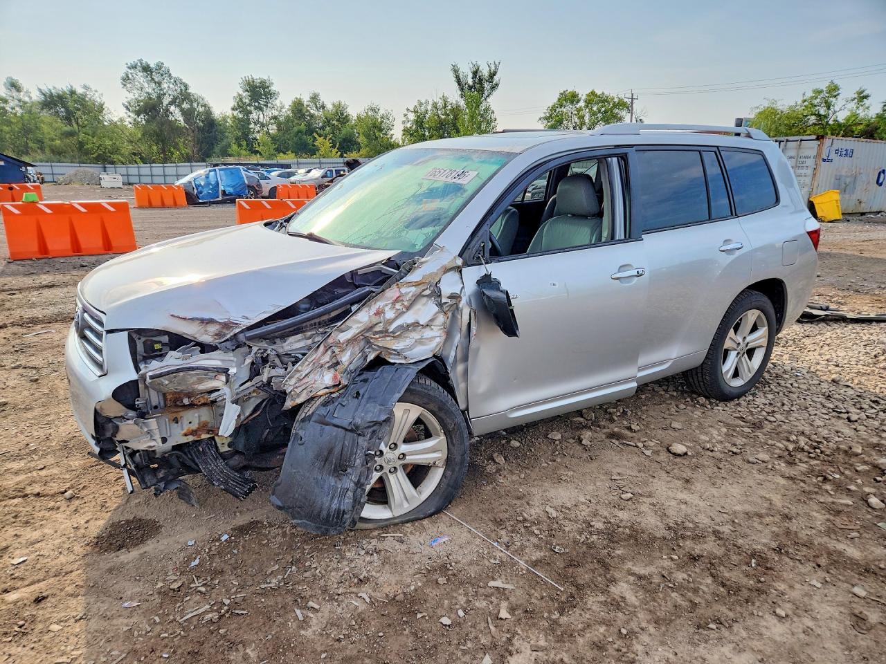 2008 Toyota Highlander Limited Silver vin: JTEES42A482040560