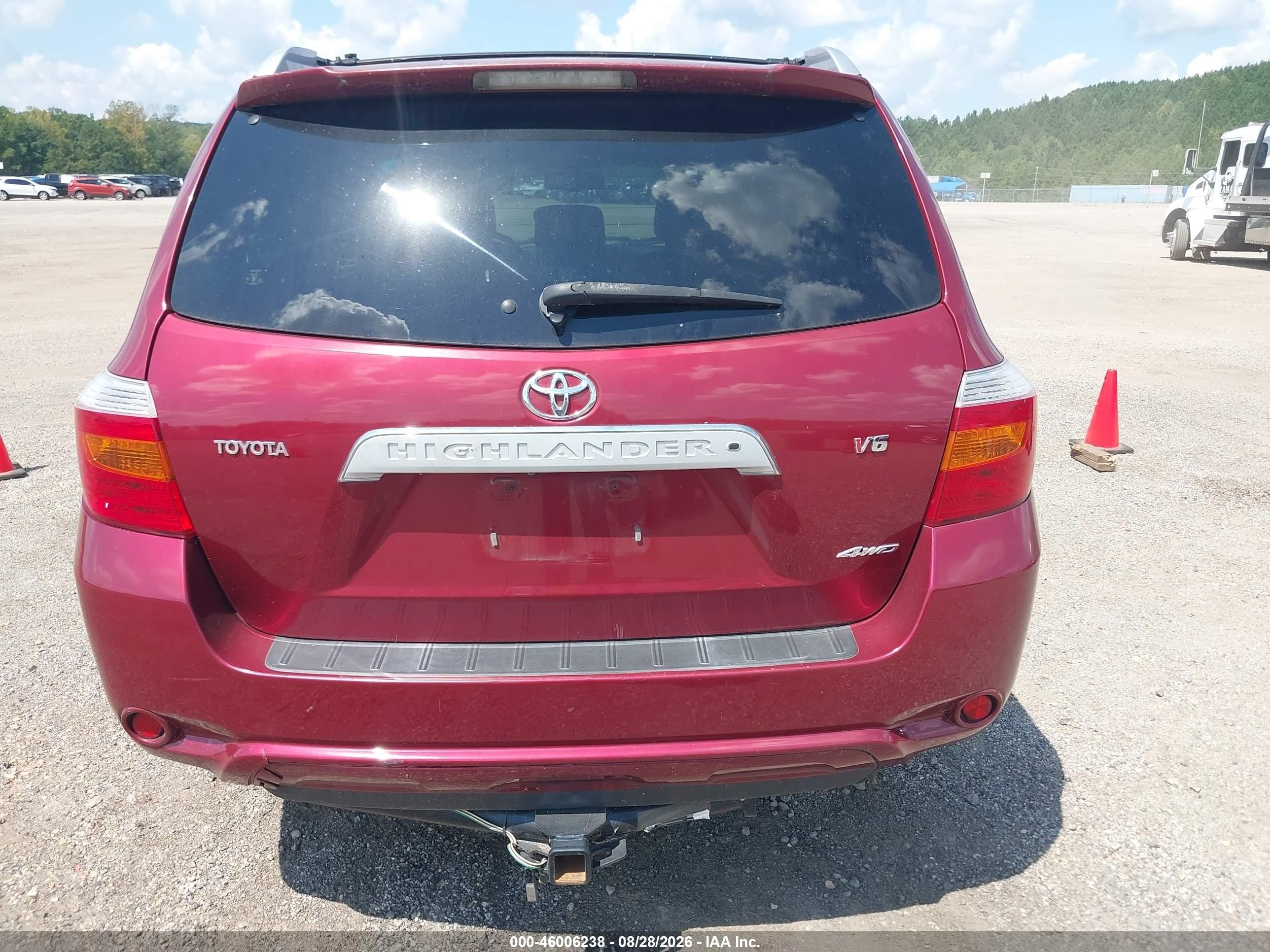 2008 Toyota Highlander Limited Maroon vin: JTEES42A682005146