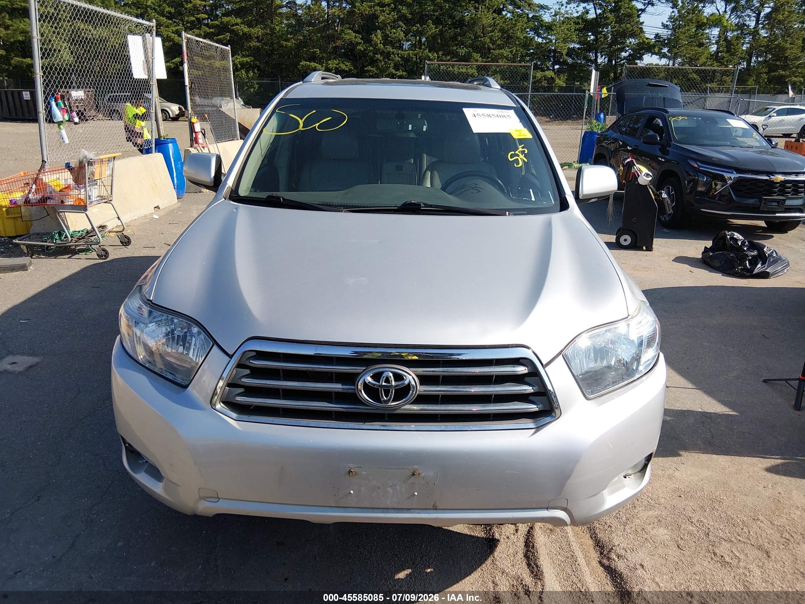 2008 Toyota Highlander Limited Silver vin: JTEES42A682070613
