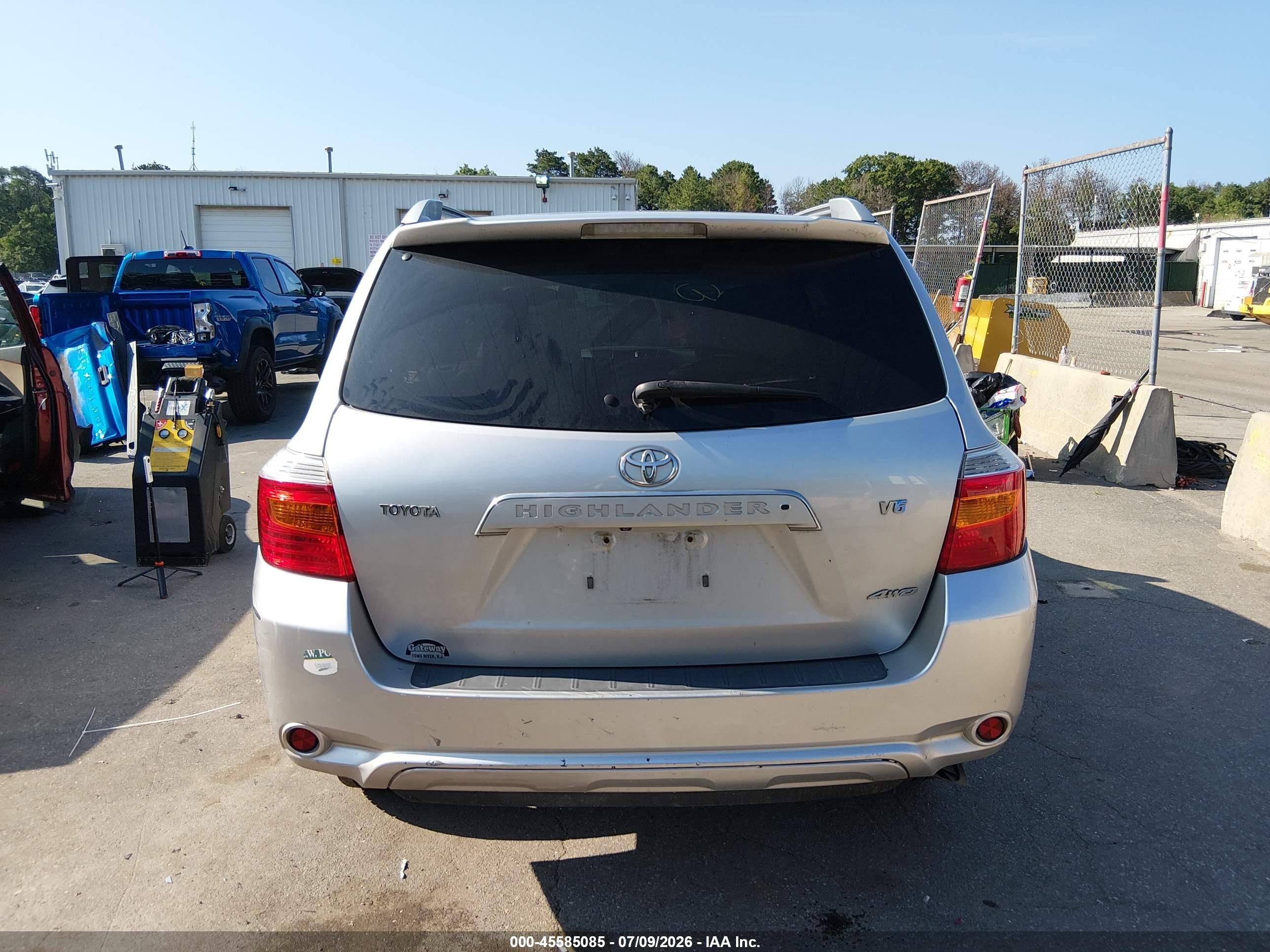 2008 Toyota Highlander Limited Silver vin: JTEES42A682070613