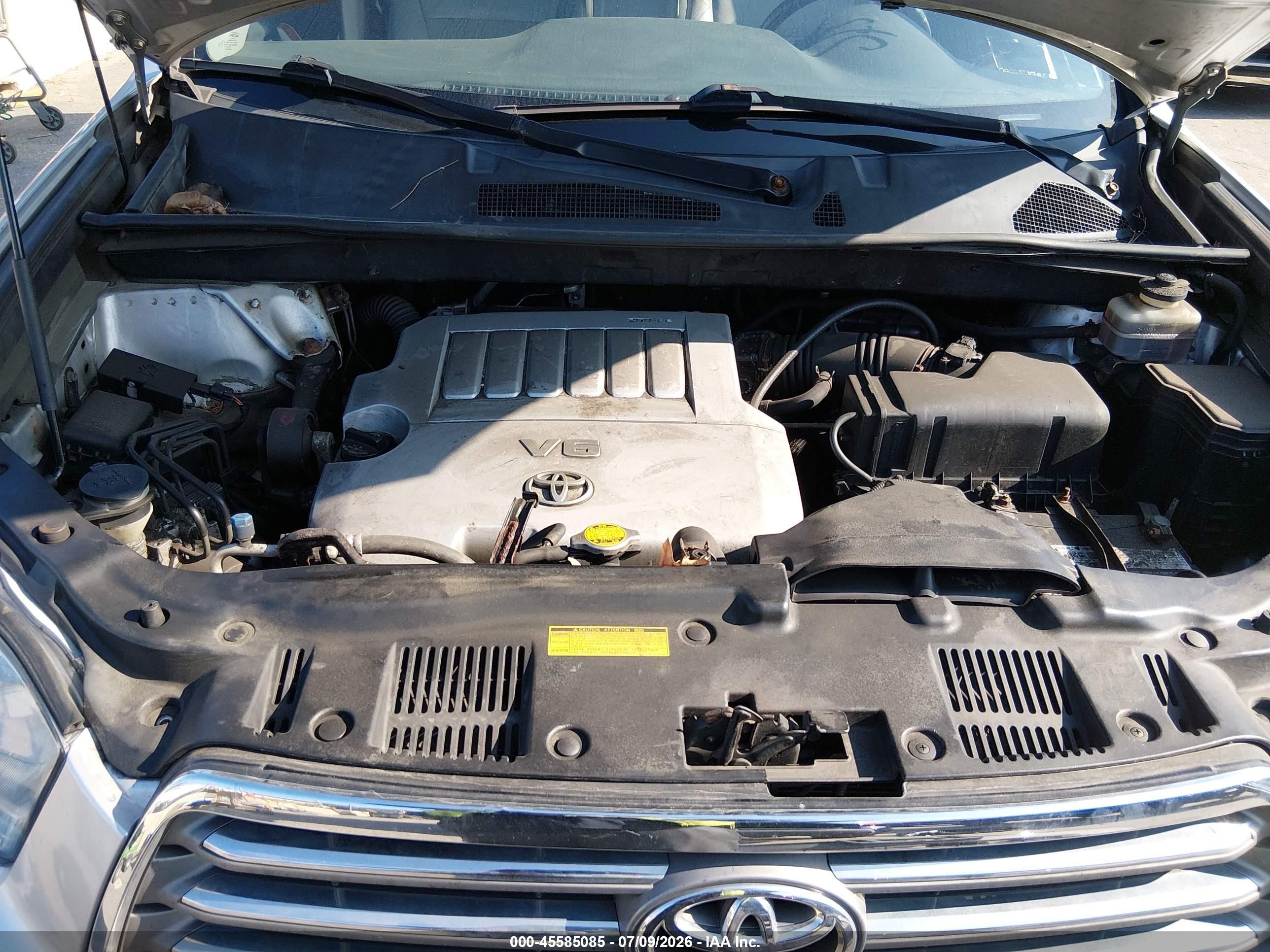 2008 Toyota Highlander Limited Silver vin: JTEES42A682070613