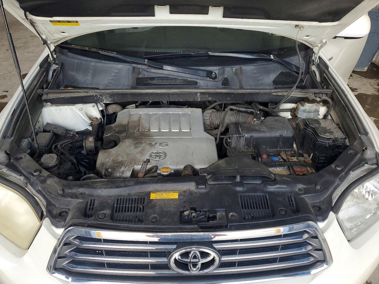 2009 Toyota Highlander Limited White vin: JTEES42A692126972