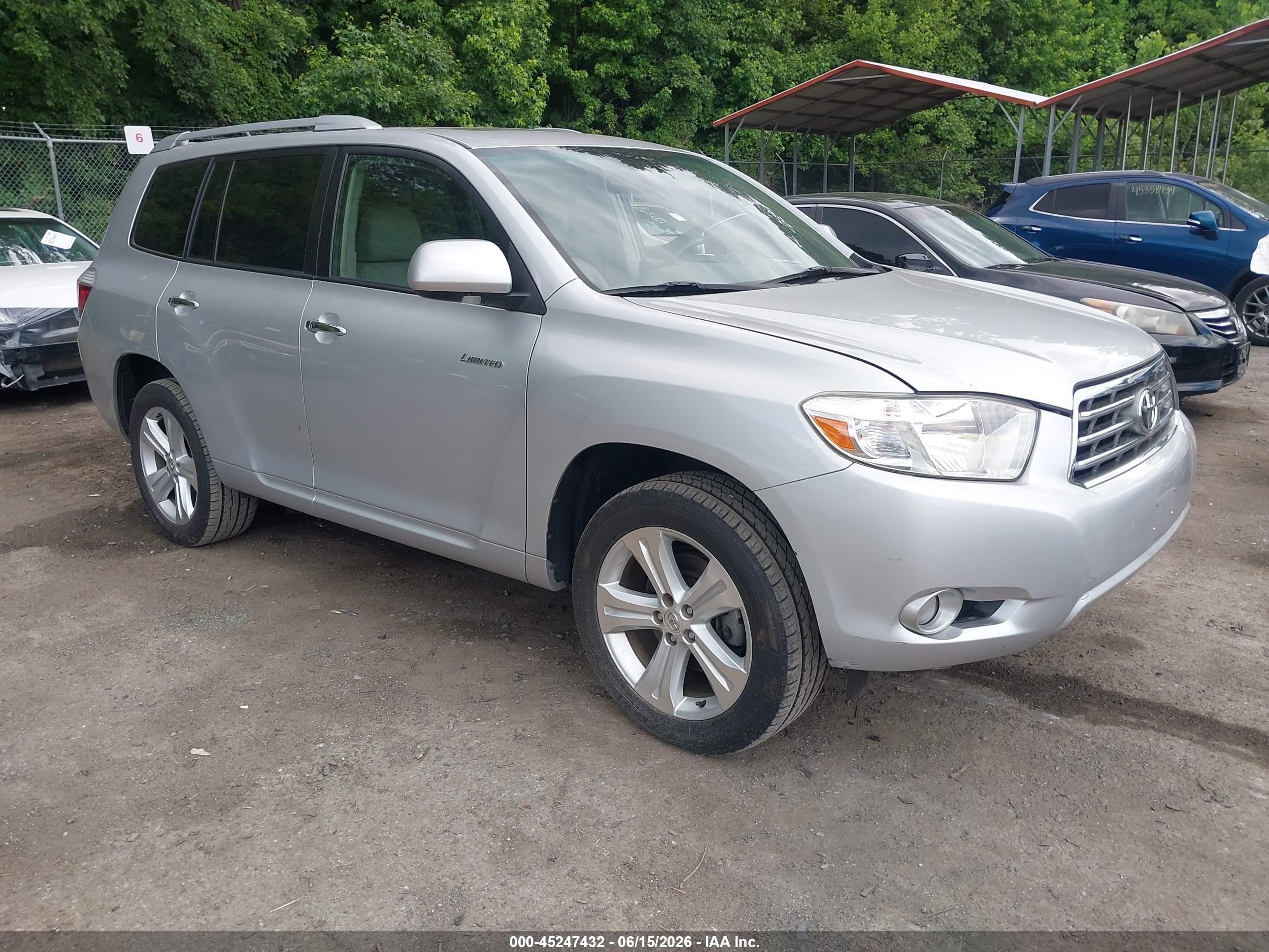 2008 Toyota Highlander Limited Silver vin: JTEES42A782086237