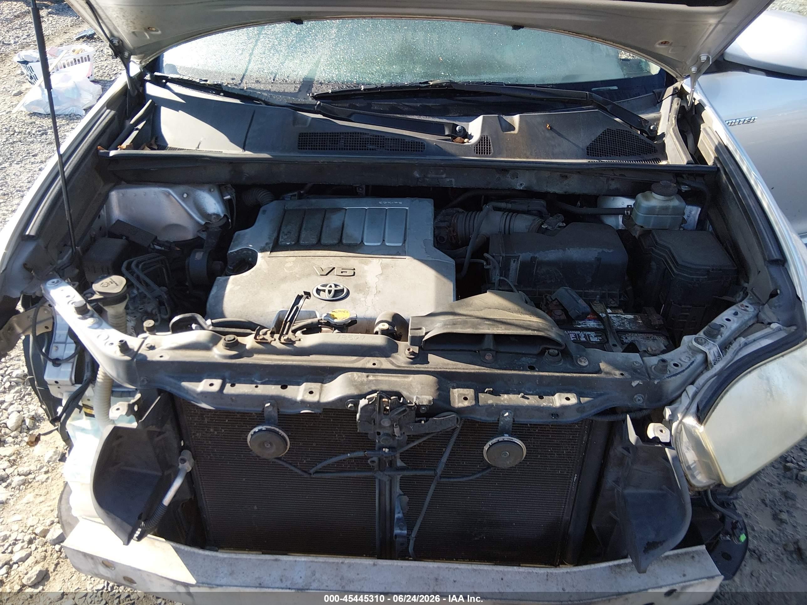 2008 Toyota Highlander Limited Silver vin: JTEES42A982000345