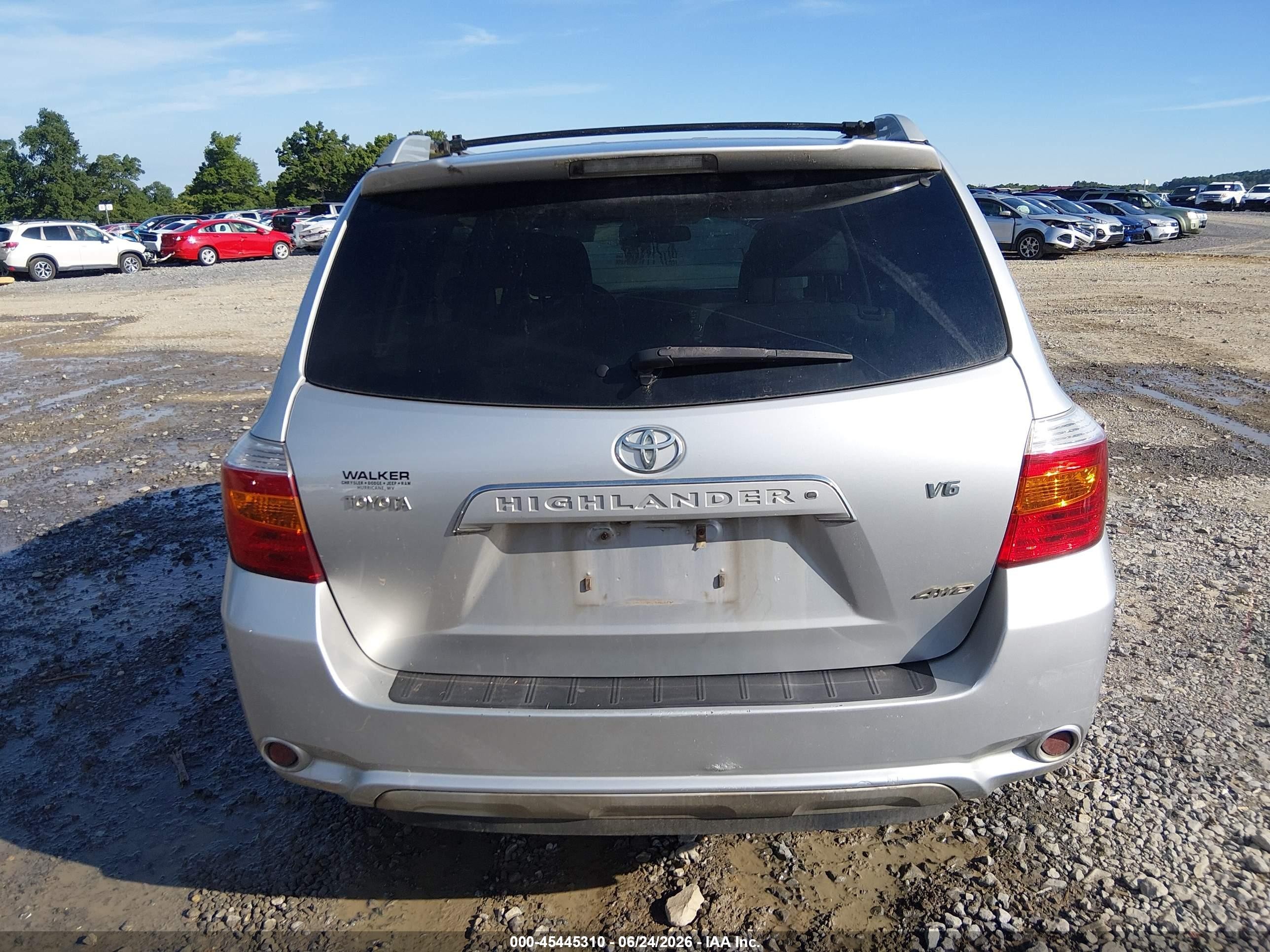 2008 Toyota Highlander Limited Silver vin: JTEES42A982000345