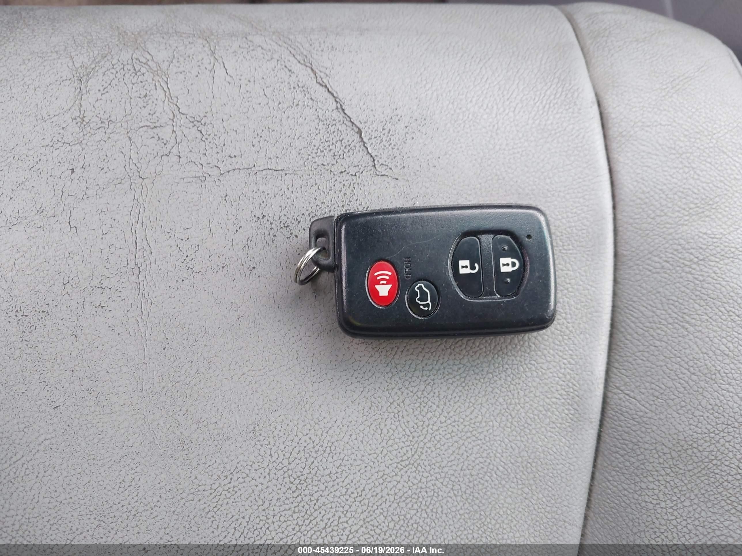 2008 Toyota Highlander Limited Gray vin: JTEES42A982008719