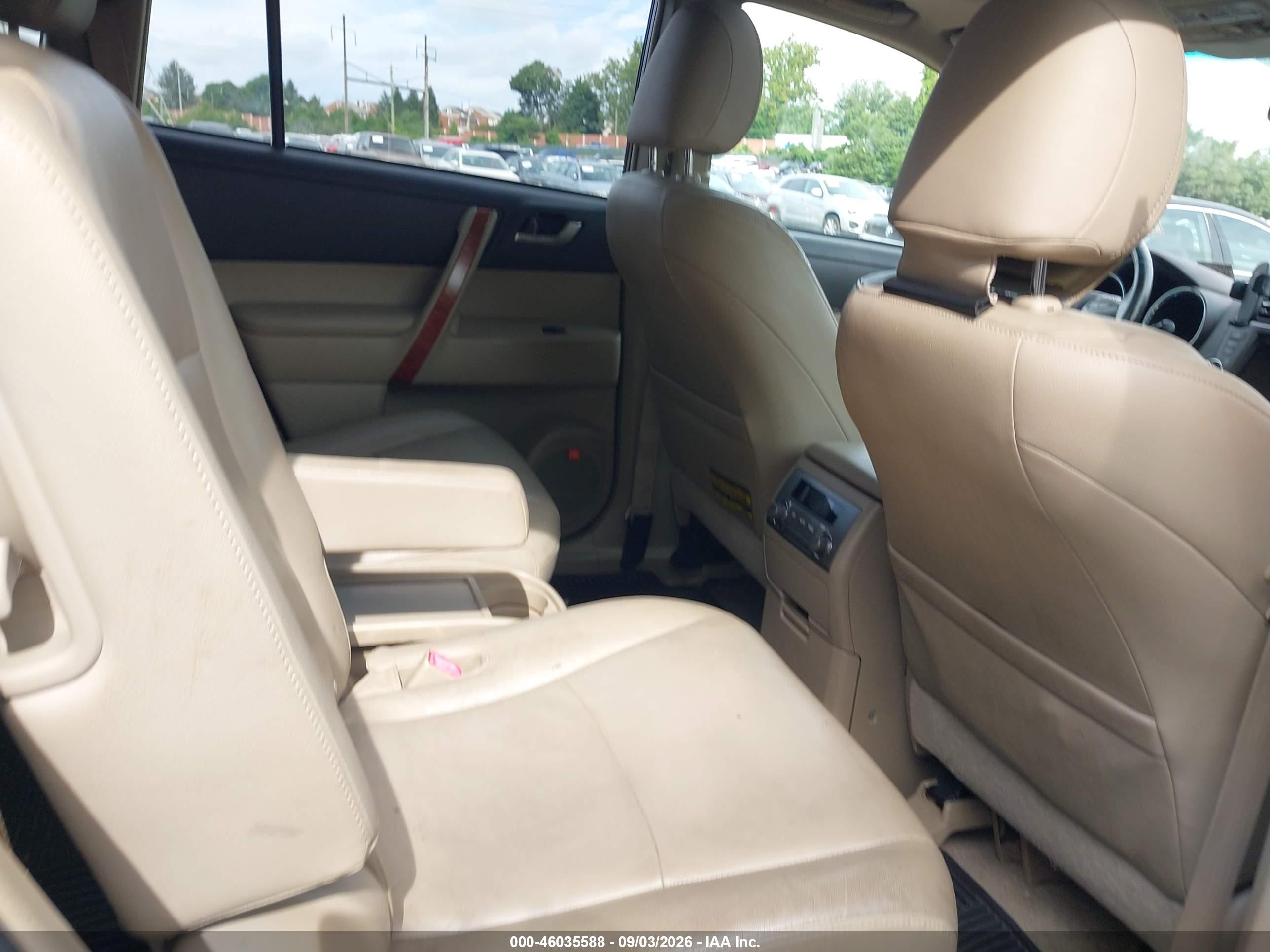 2008 Toyota Highlander Limited Черный vin: JTEES42A982034236