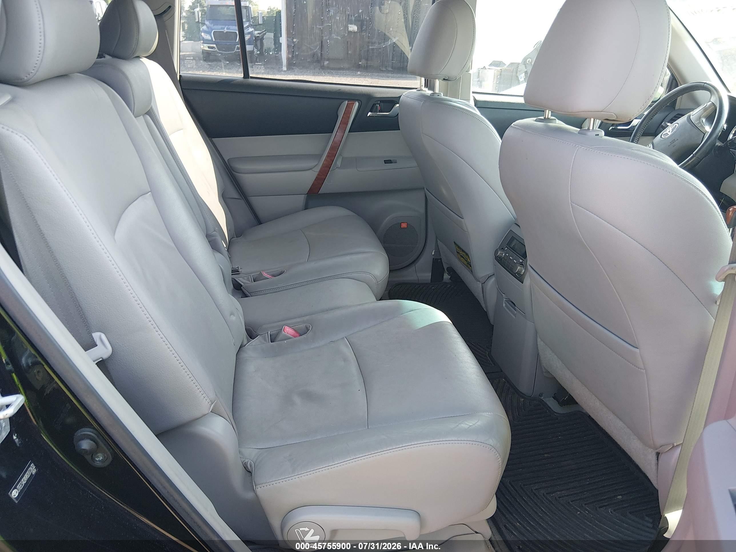 2008 Toyota Highlander Limited Black vin: JTEES42A982072632