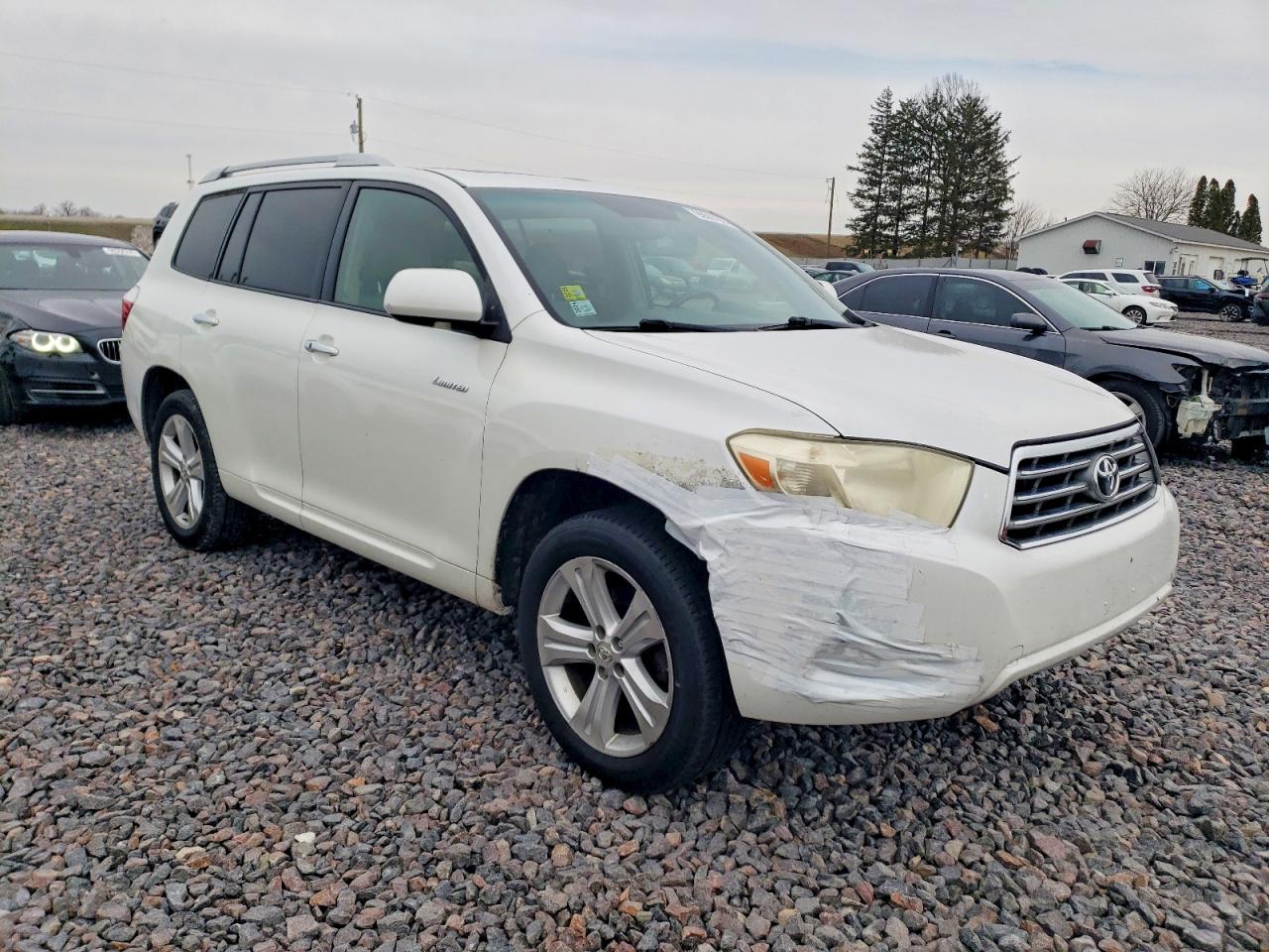 2008 Toyota Highlander Limited White vin: JTEES42A982102034
