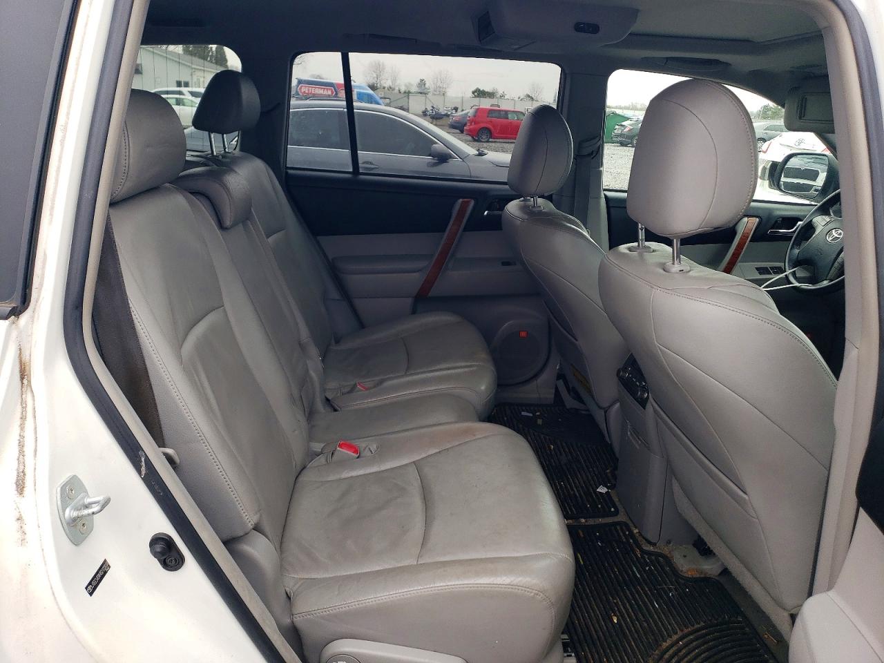 2008 Toyota Highlander Limited White vin: JTEES42A982102034