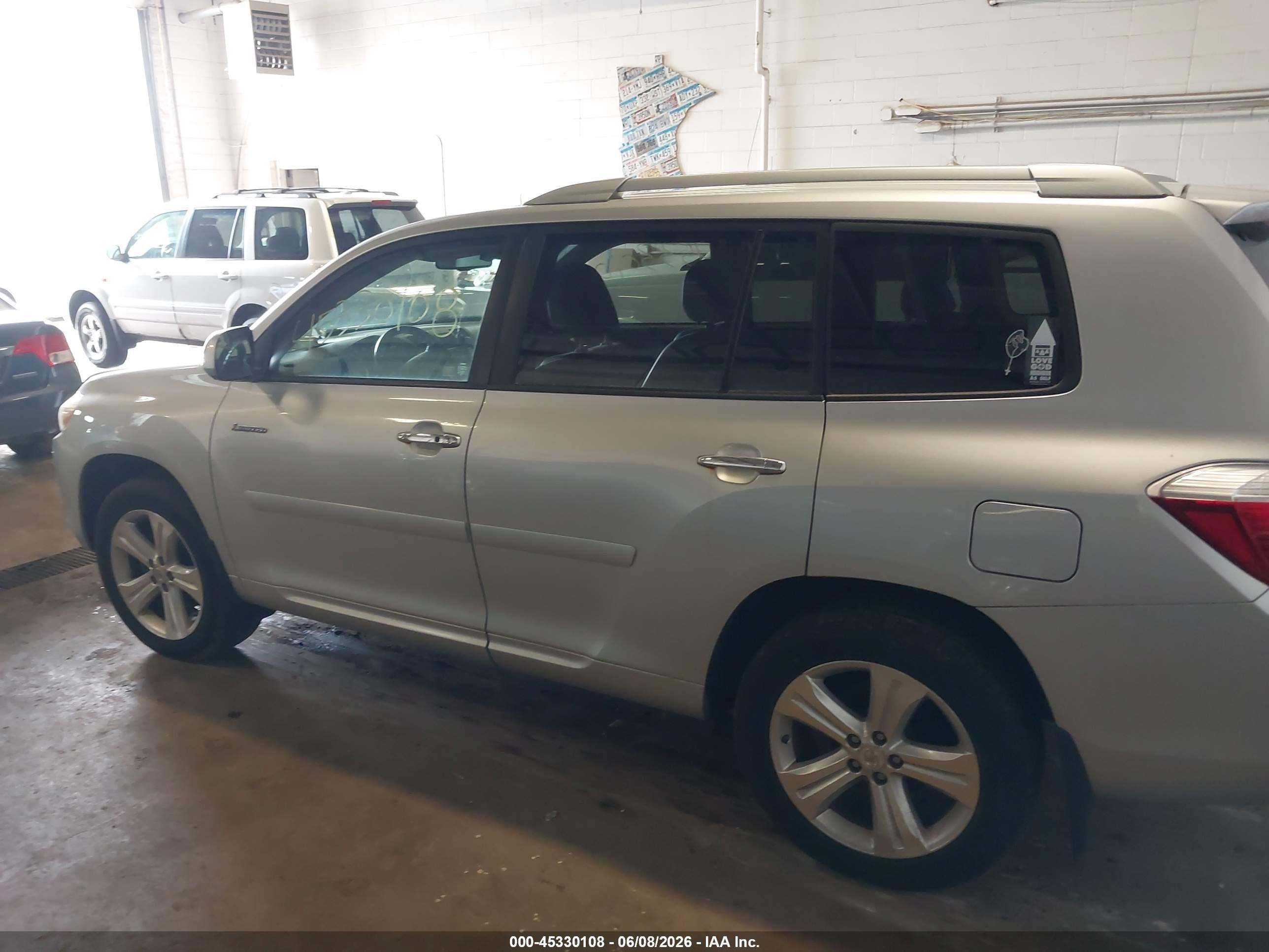 2008 Toyota Highlander Limited Gray vin: JTEES42AX82024069