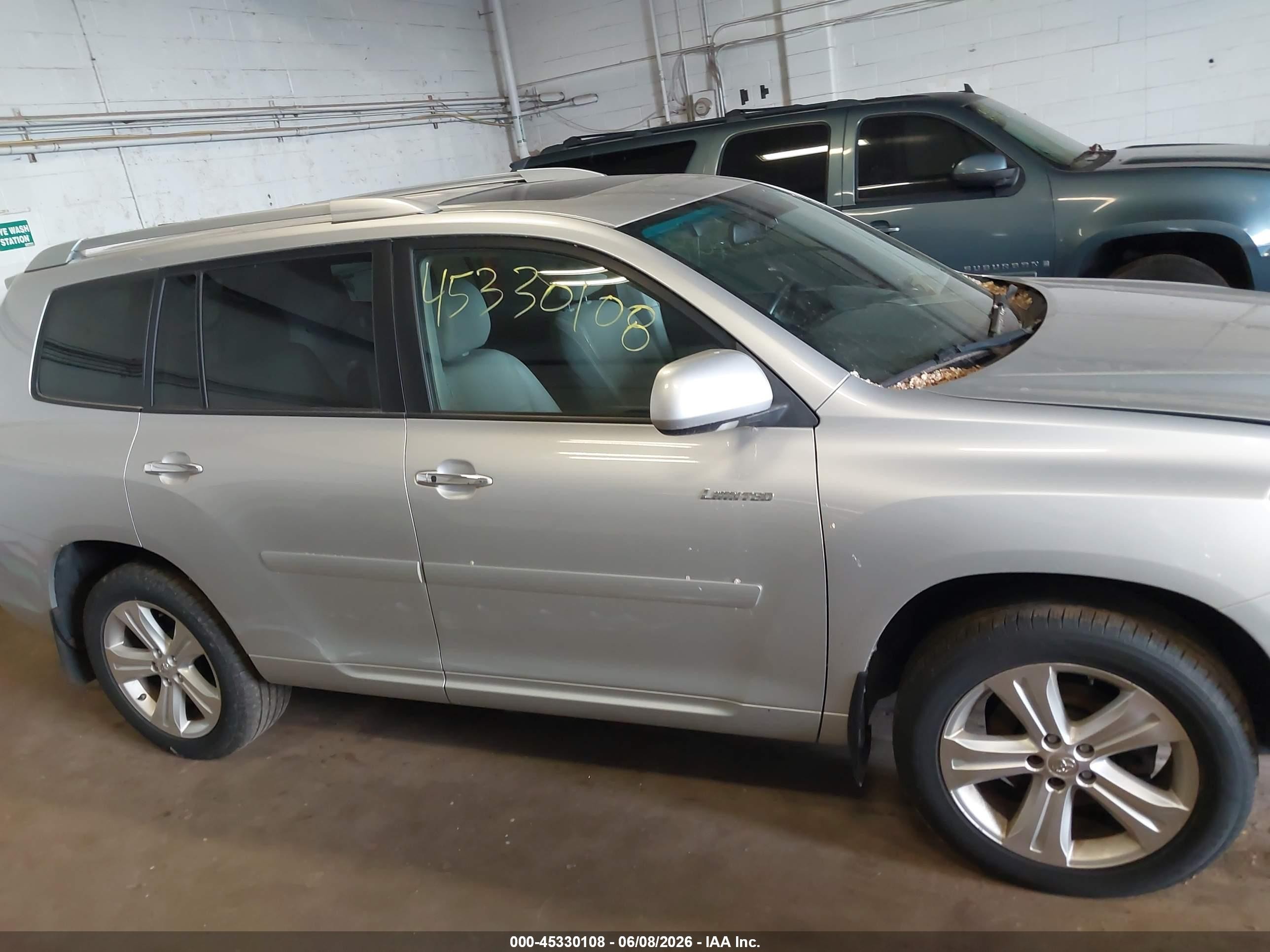 2008 Toyota Highlander Limited Gray vin: JTEES42AX82024069