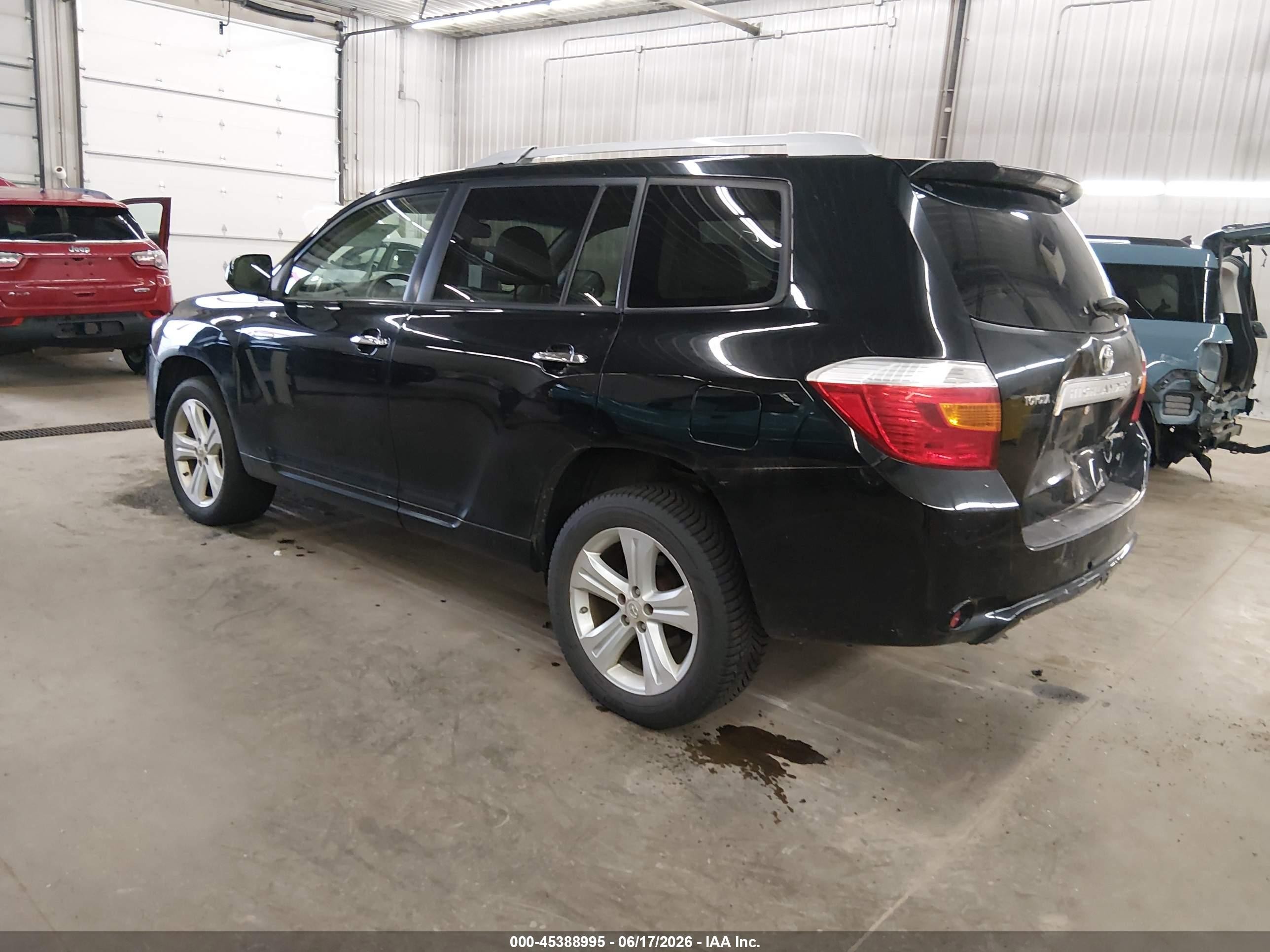 2008 Toyota Highlander Limited Black vin: JTEES42AX82027652