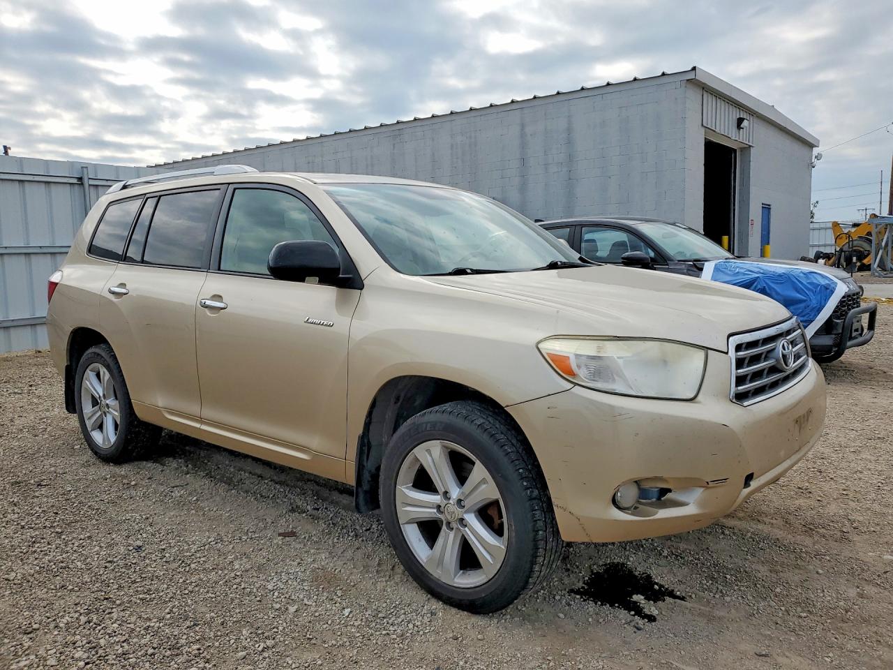 2008 Toyota Highlander Limited Золотой vin: JTEES42AX82032933