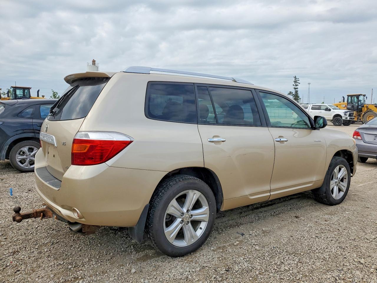 2008 Toyota Highlander Limited Золотой vin: JTEES42AX82032933
