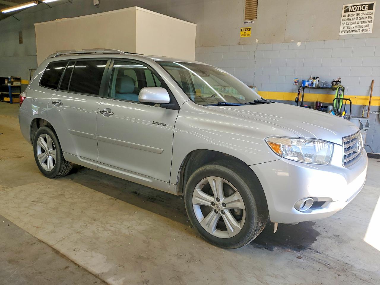 2008 Toyota Highlander Limited Silver vin: JTEES42AX82034679