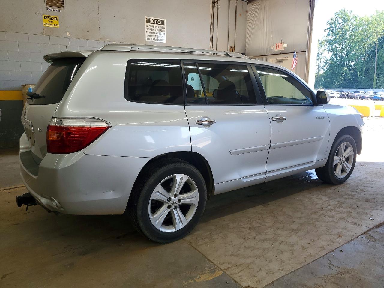 2008 Toyota Highlander Limited Silver vin: JTEES42AX82034679