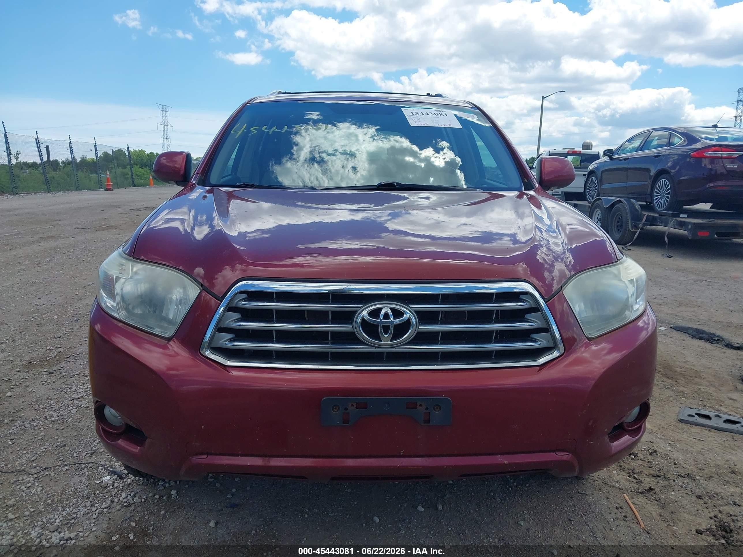 2008 Toyota Highlander Limited Red vin: JTEES42AX82079864