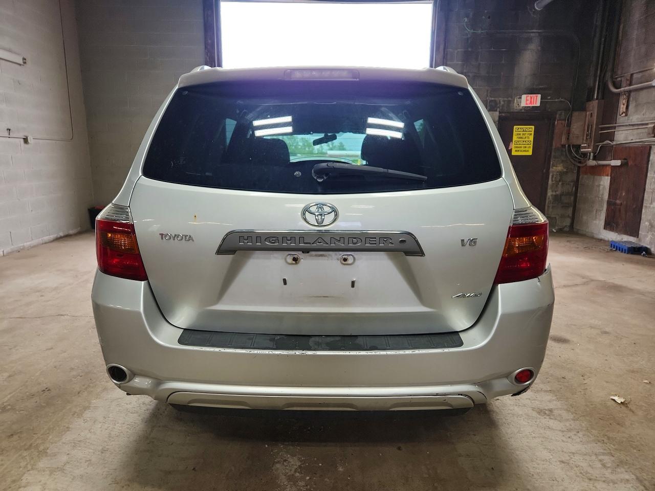 2008 Toyota Highlander Sport Серебряный vin: JTEES43A082040148