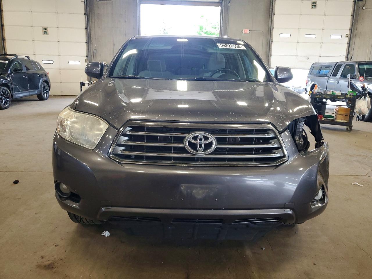 2008 Toyota Highlander Sport Серый vin: JTEES43A182083574