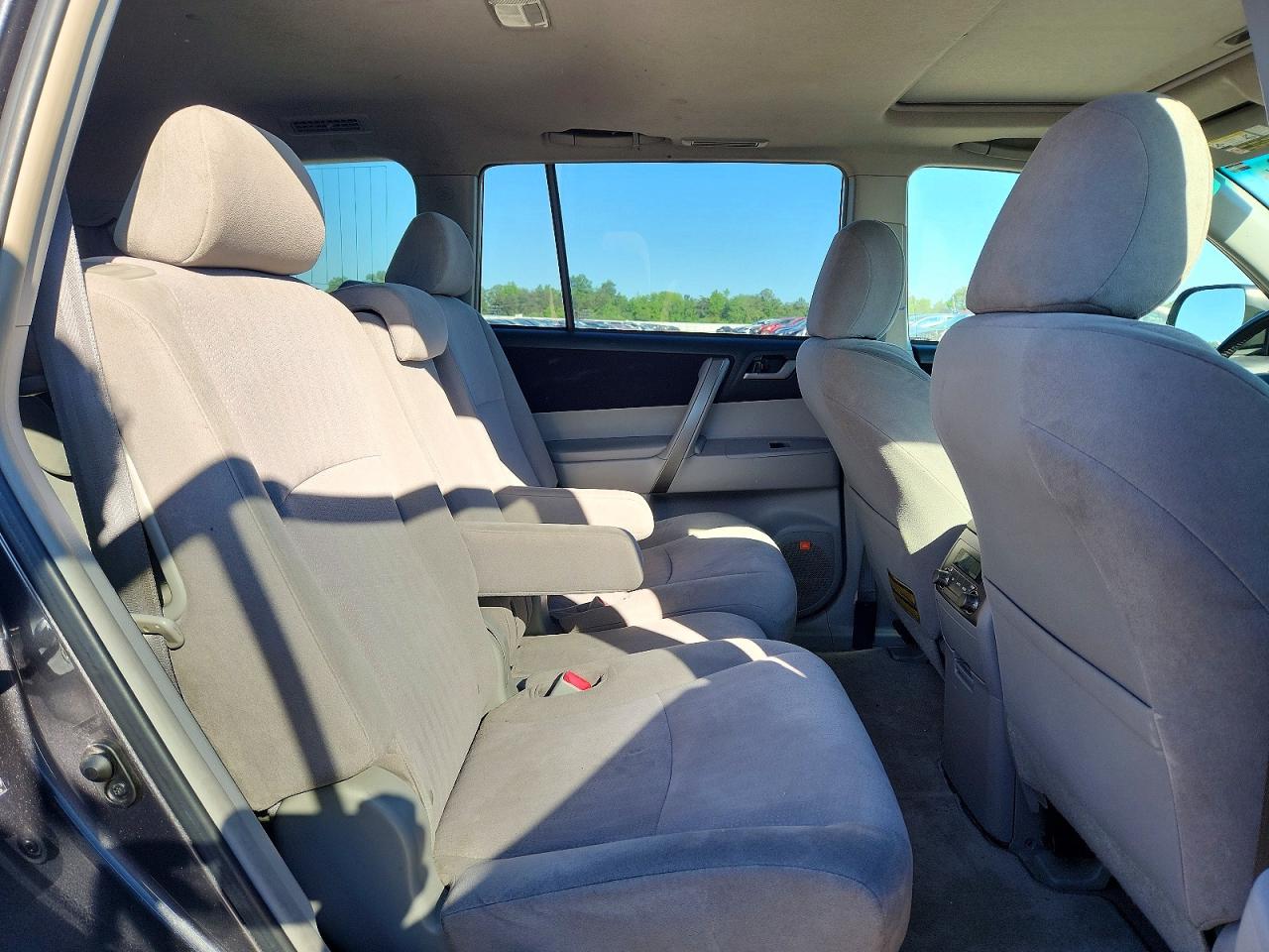 2008 Toyota Highlander Sport Gray vin: JTEES43A182101359