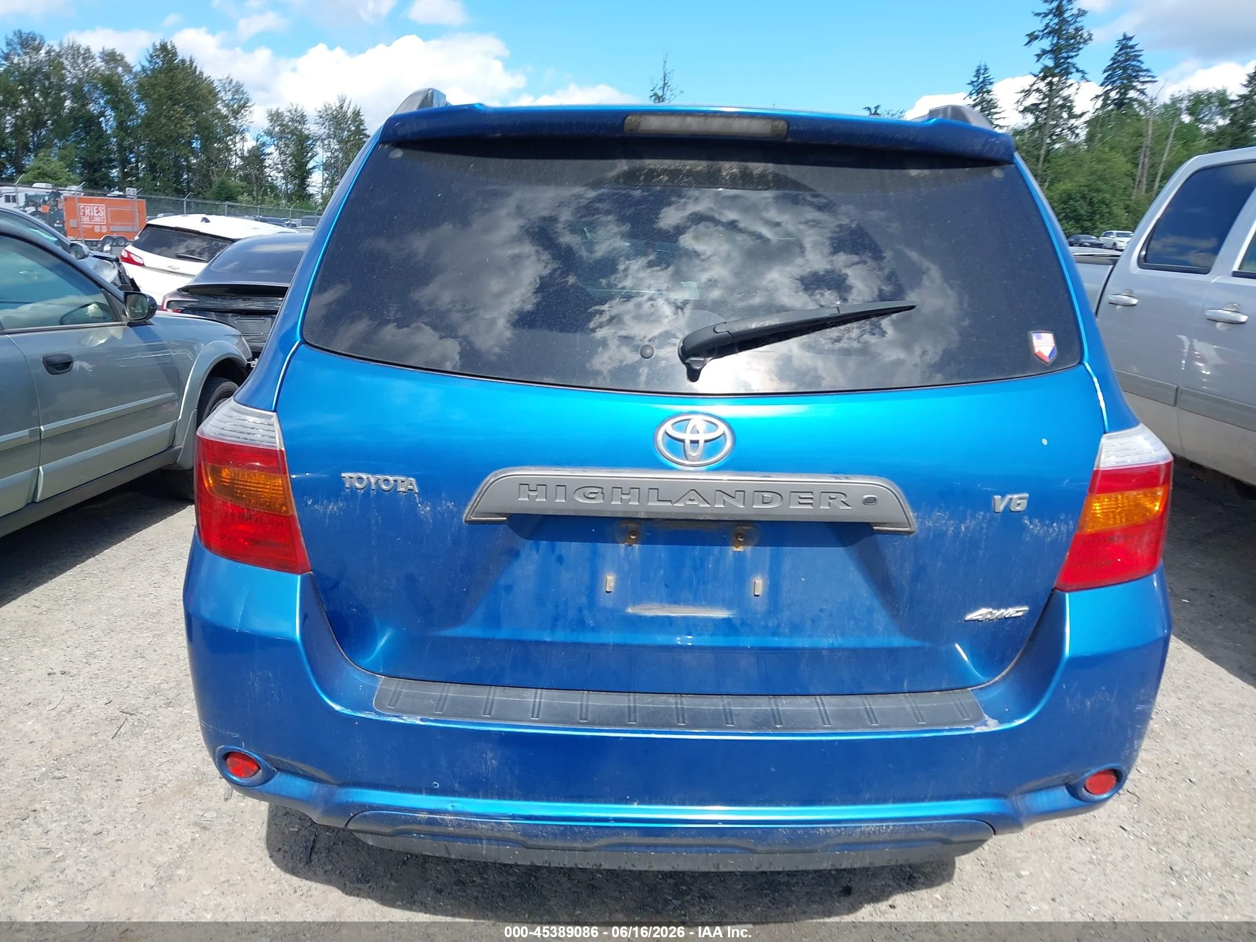 2008 Toyota Highlander Sport Blue vin: JTEES43A282004705