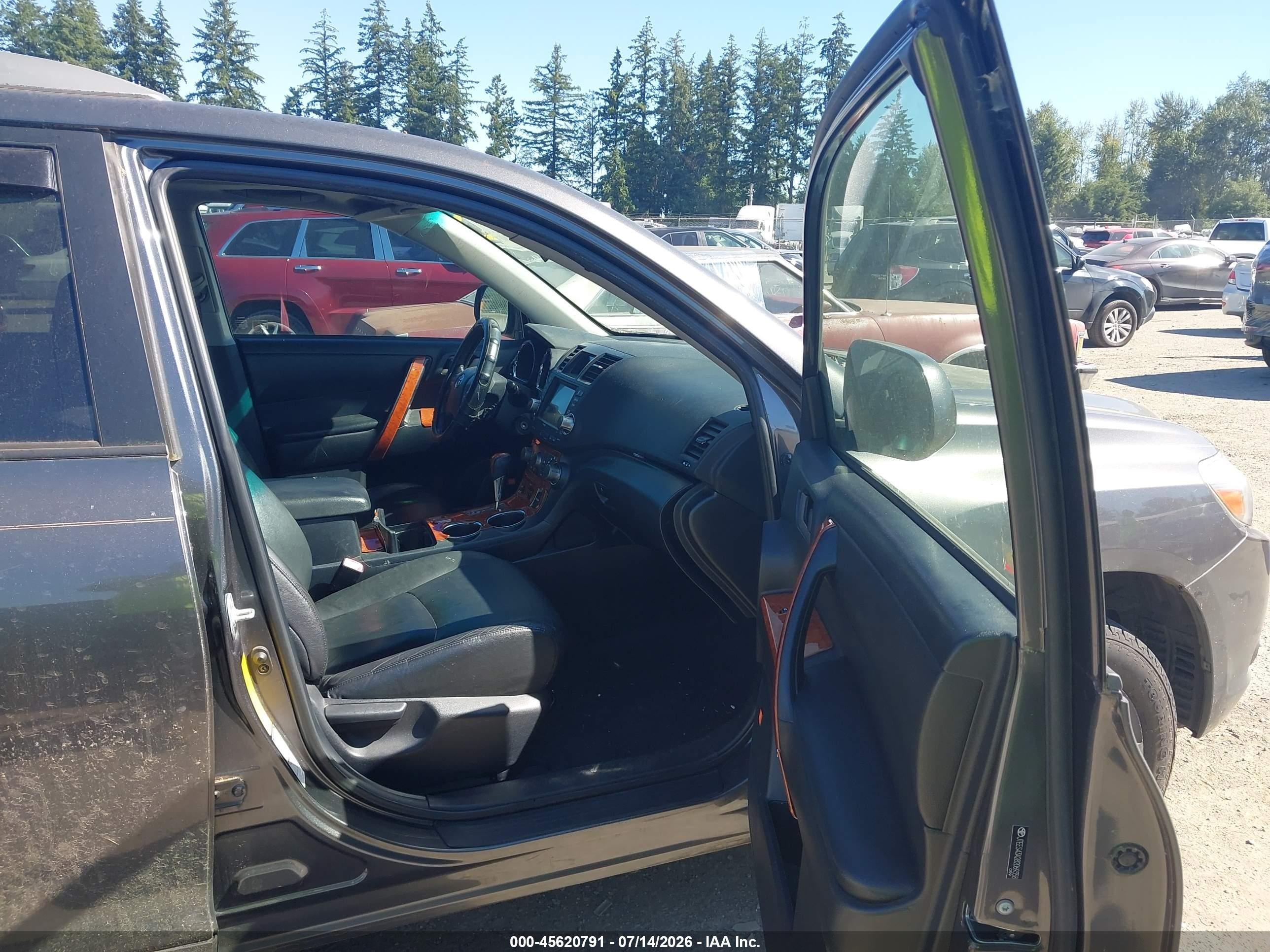2008 Toyota Highlander Sport Gray vin: JTEES43A282069358