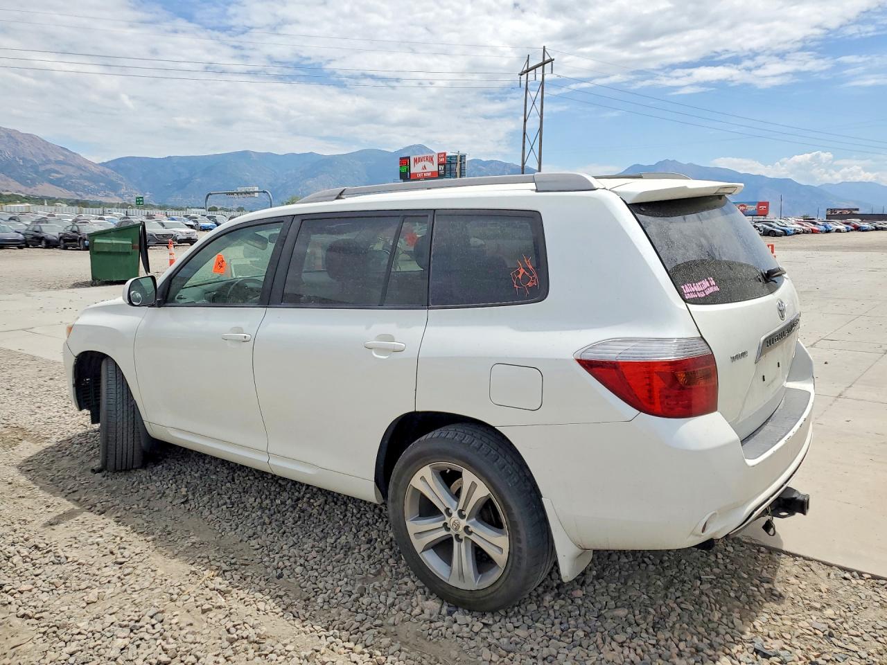2008 Toyota Highlander Sport White vin: JTEES43A382021903