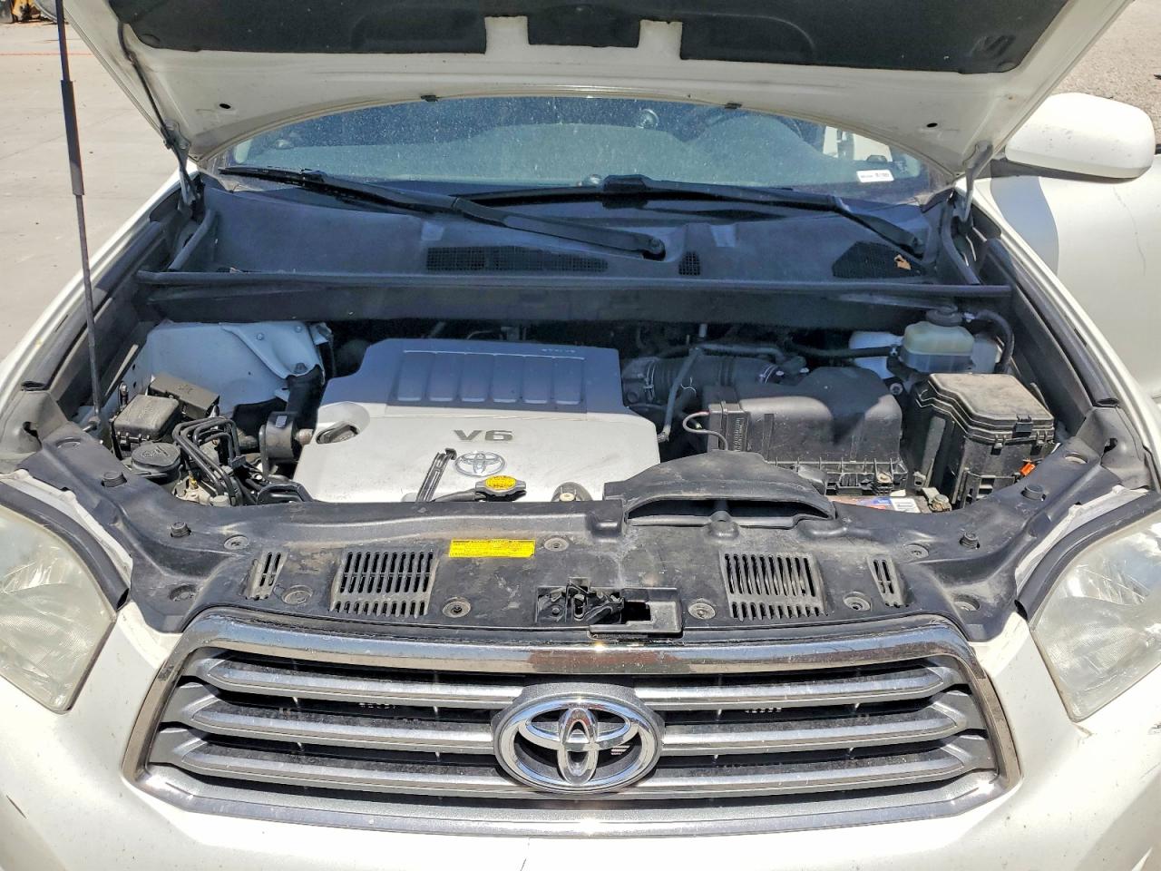 2008 Toyota Highlander Sport White vin: JTEES43A382021903