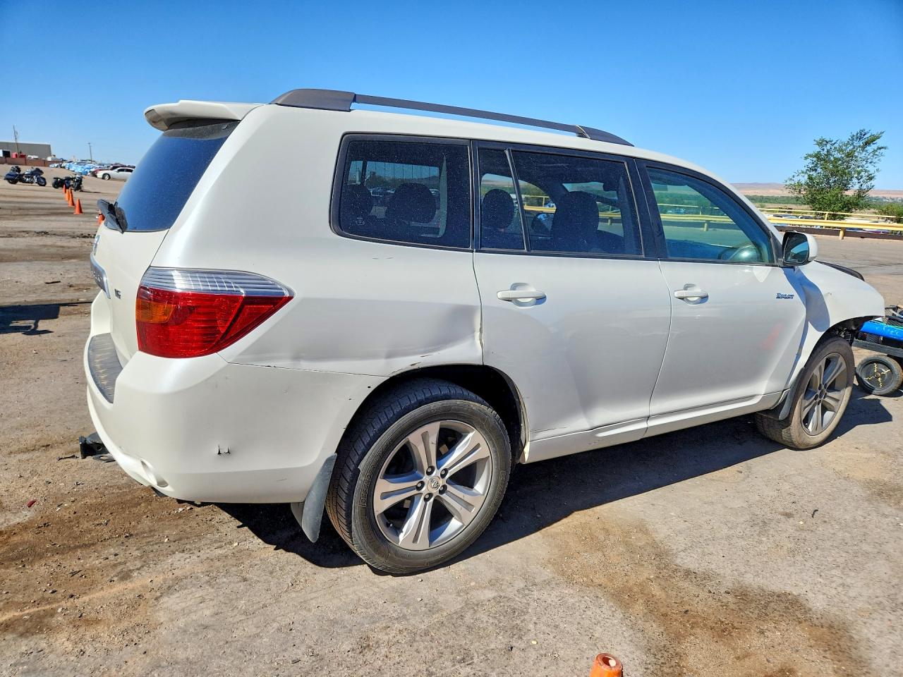2008 Toyota Highlander Sport White vin: JTEES43A382106899