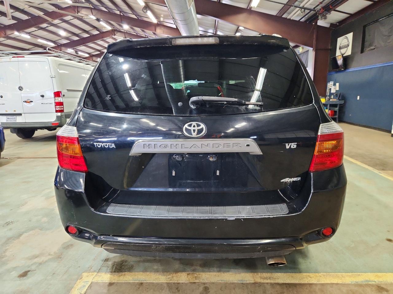 2008 Toyota Highlander Sport Black vin: JTEES43A482013311