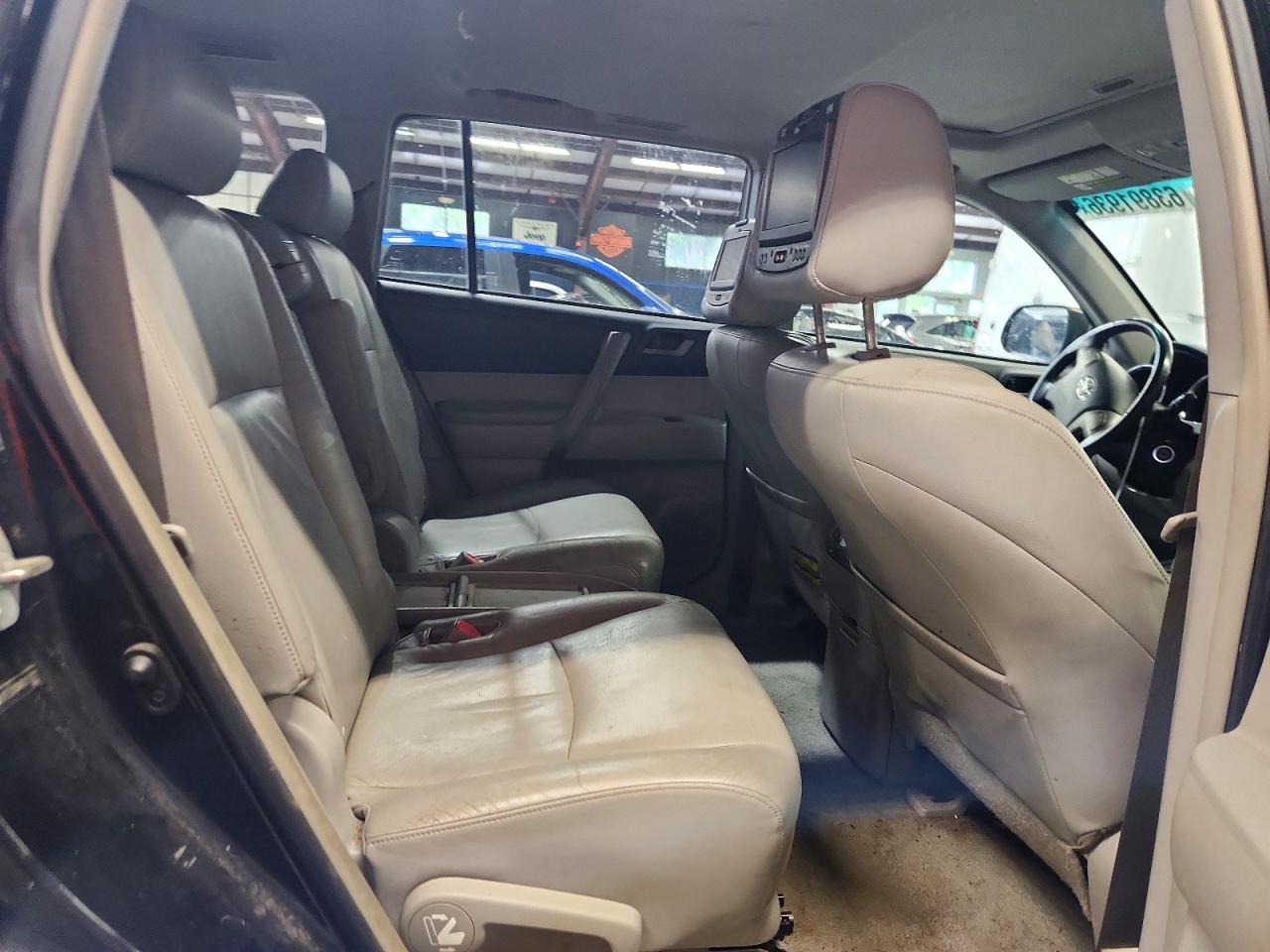 2008 Toyota Highlander Sport Black vin: JTEES43A482013311