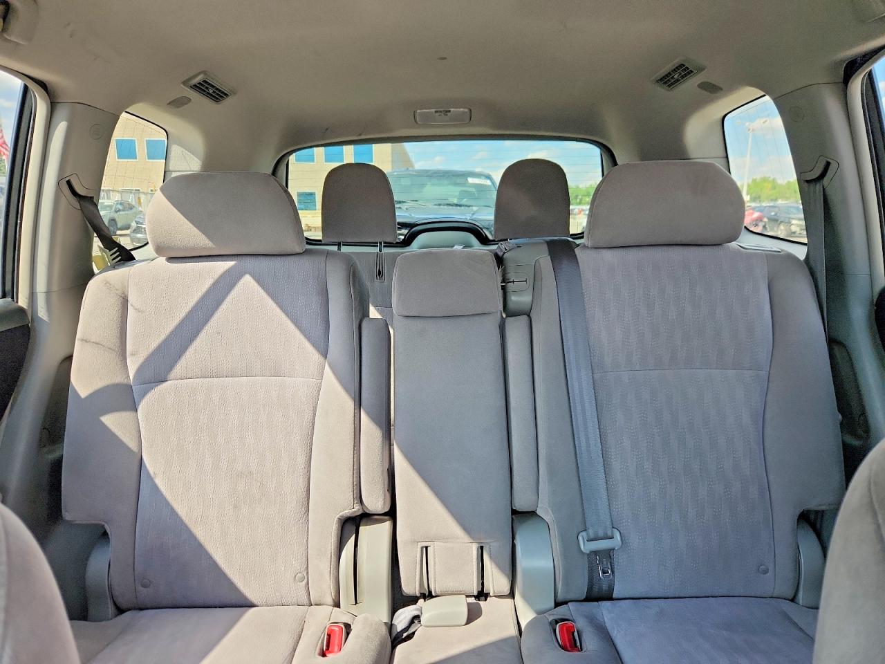 2008 Toyota Highlander Sport Red vin: JTEES43A482052884