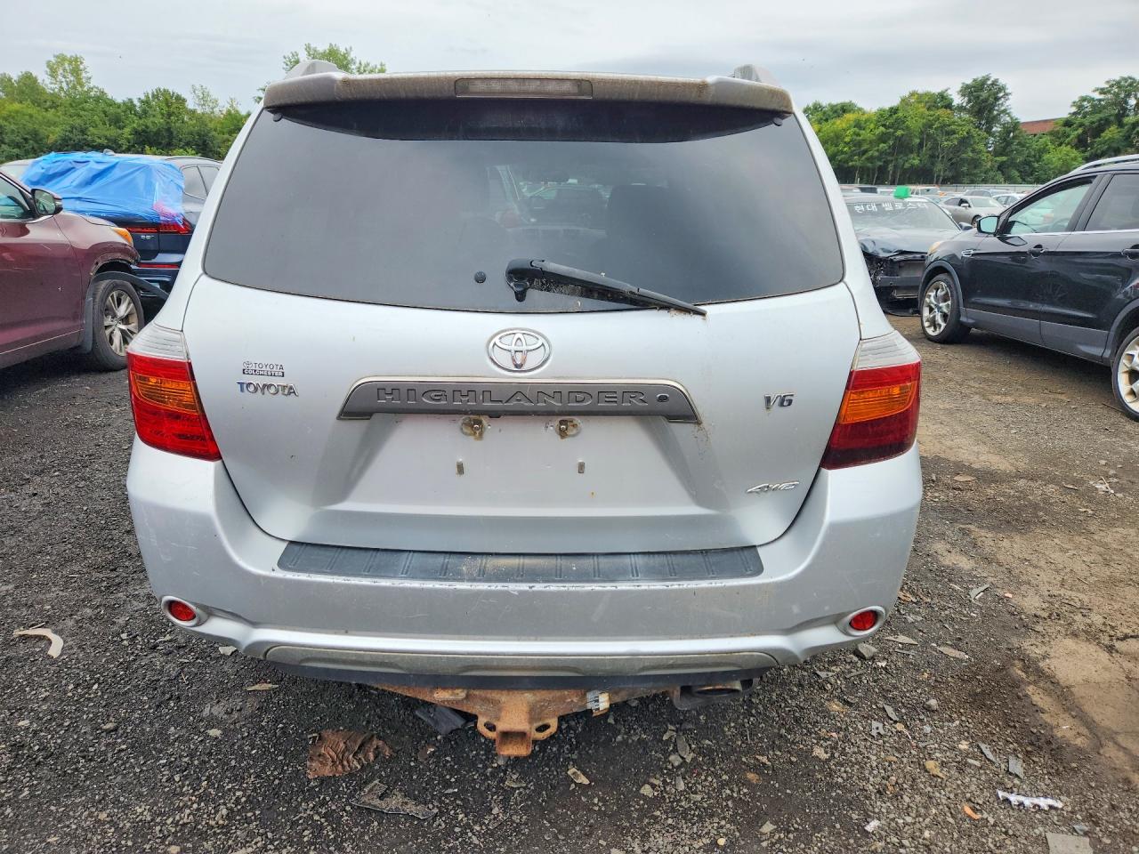2008 Toyota Highlander Sport Silver vin: JTEES43A482064811