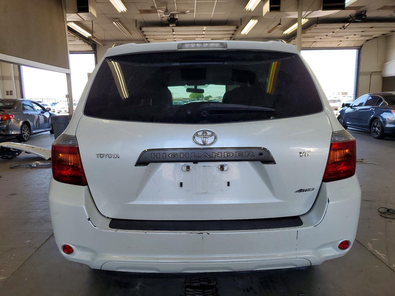 2008 Toyota Highlander Sport White vin: JTEES43A482108645