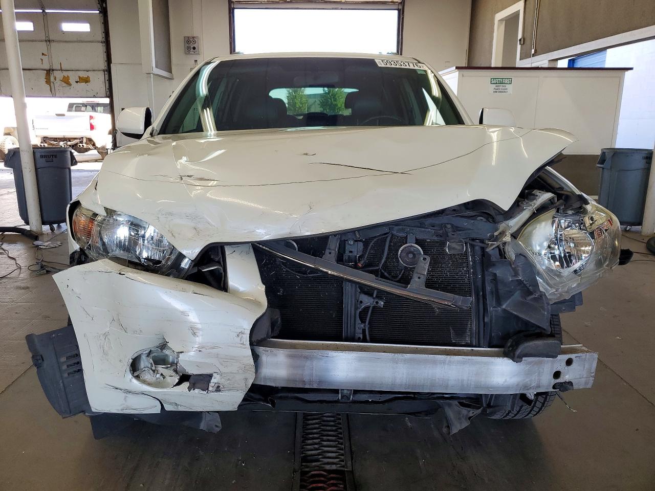 2008 Toyota Highlander Sport White vin: JTEES43A482108645