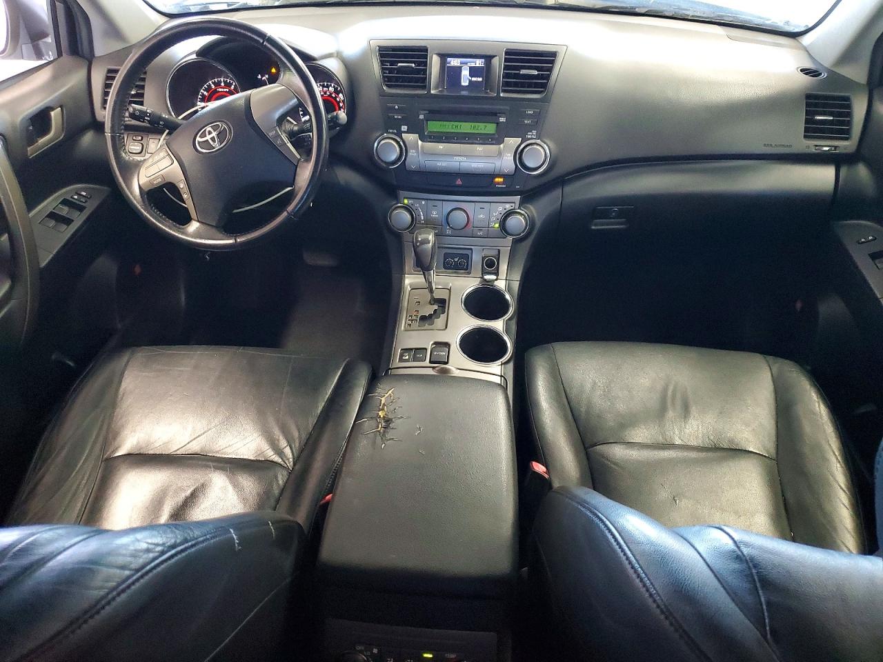 2008 Toyota Highlander Sport White vin: JTEES43A482108645