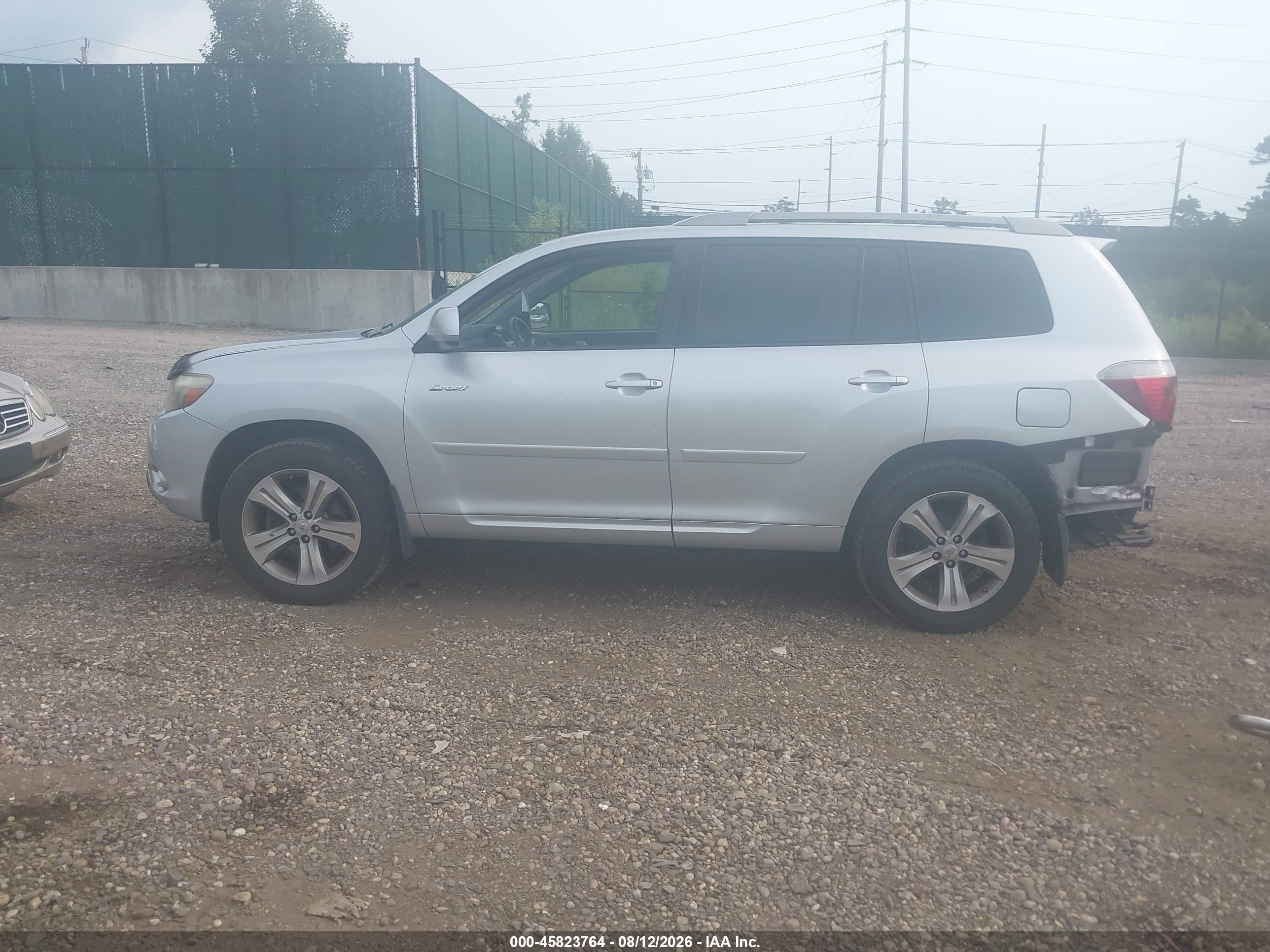 2009 Toyota Highlander Sport Silver vin: JTEES43A492147205