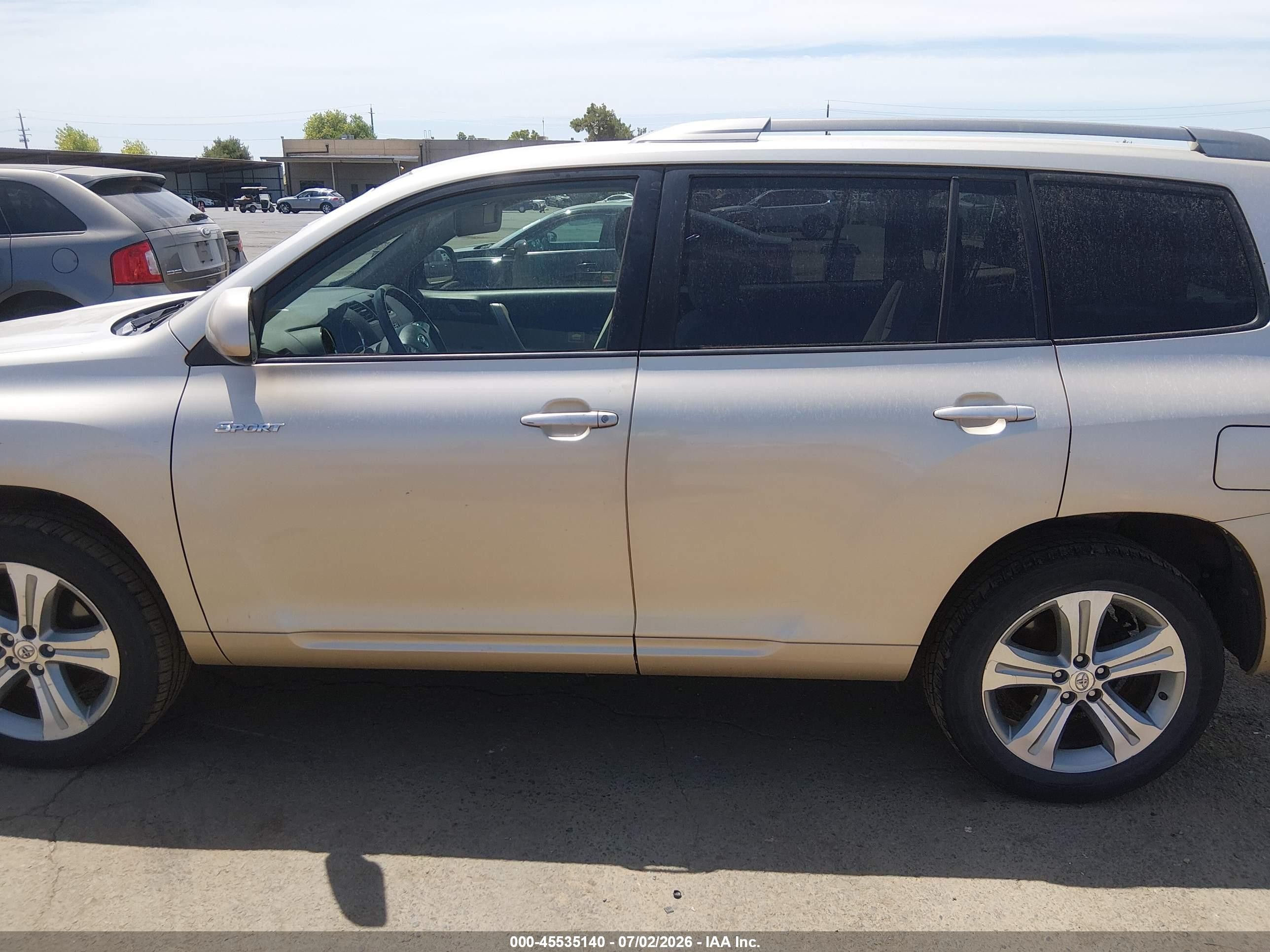 2008 Toyota Highlander Sport Золотой vin: JTEES43A582045054
